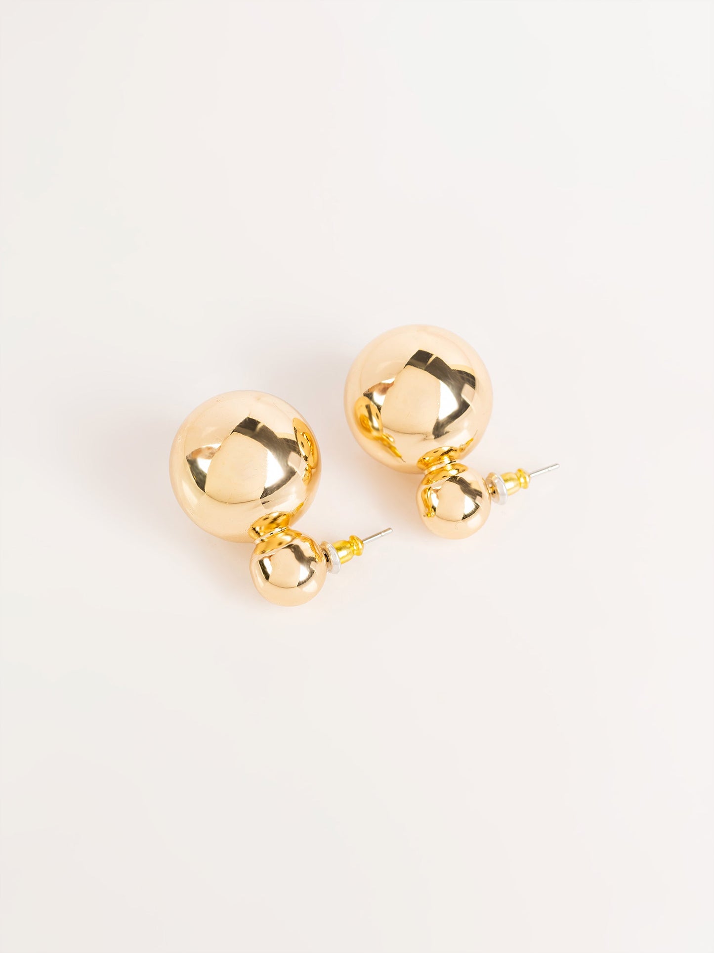 Round Gold Studs