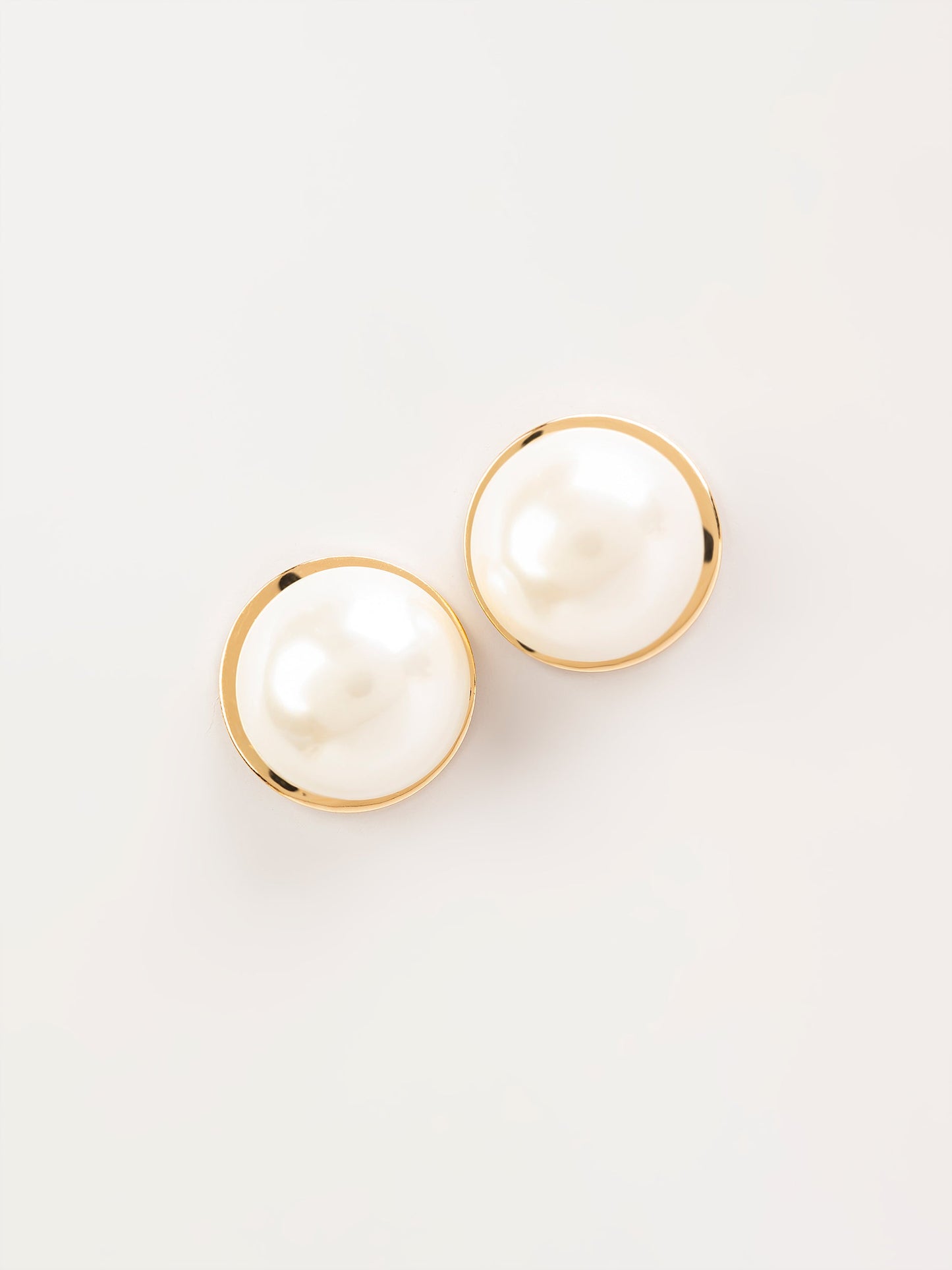 Pearl Studs