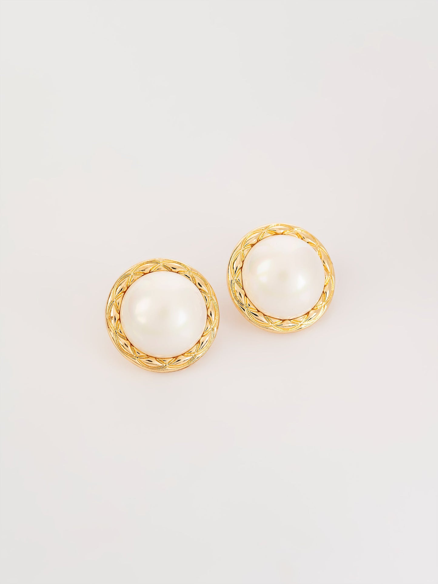 Pearl Studs