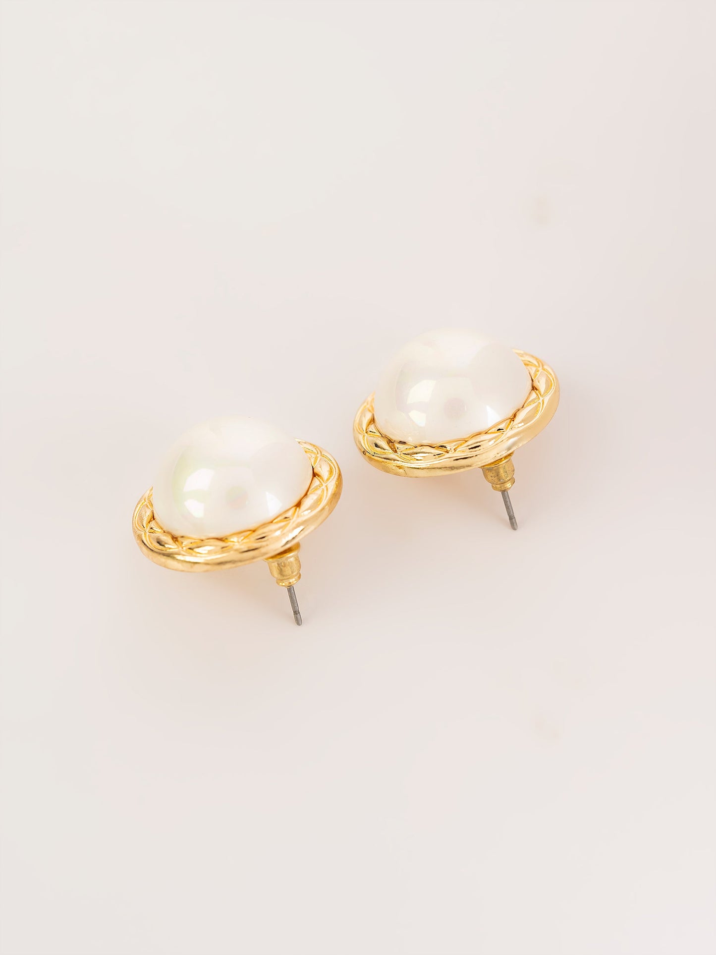 Pearl Studs