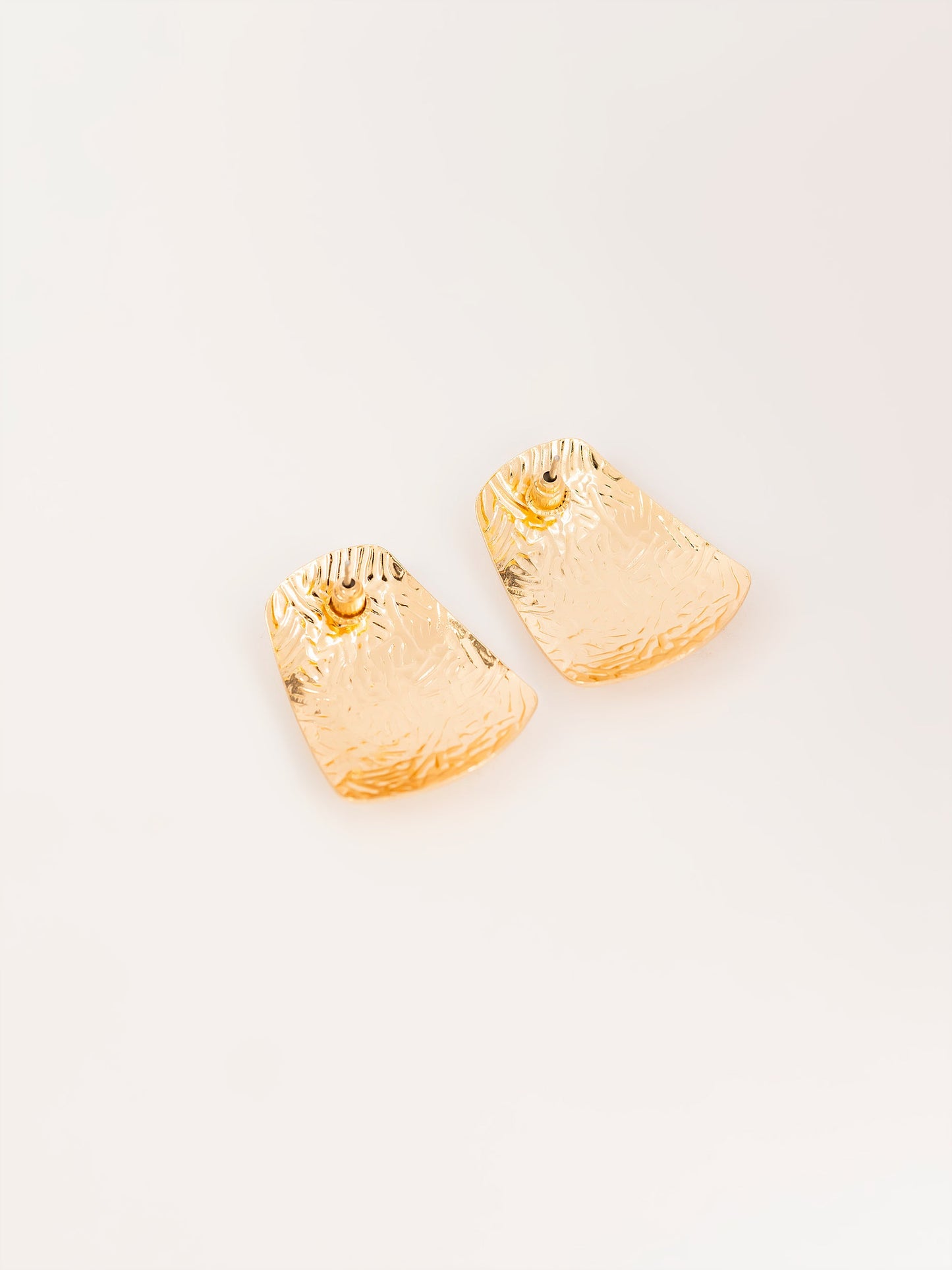 Curvy Hammered Studs