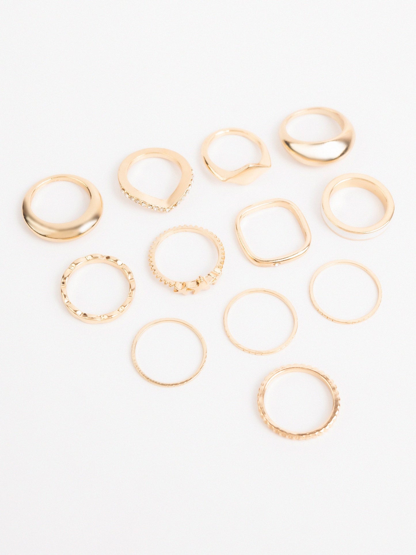 Geometric Ring Set