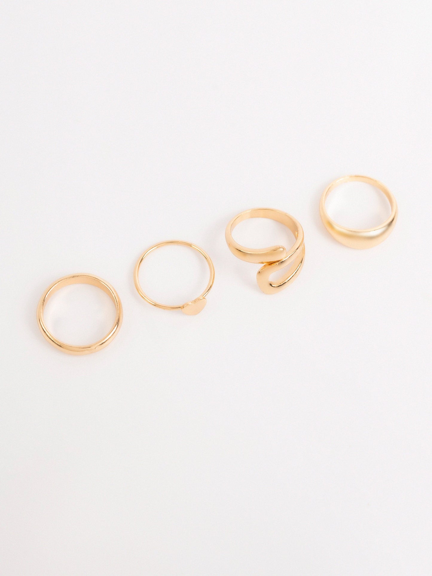 Asymmetric Band Ring Set