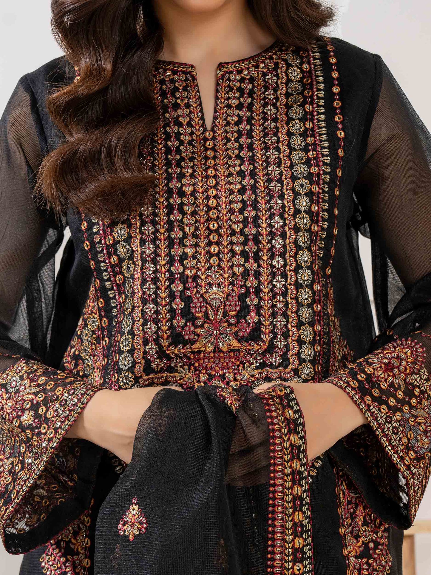3 Piece Rajjo Net Suit-Embroidered (Pret)