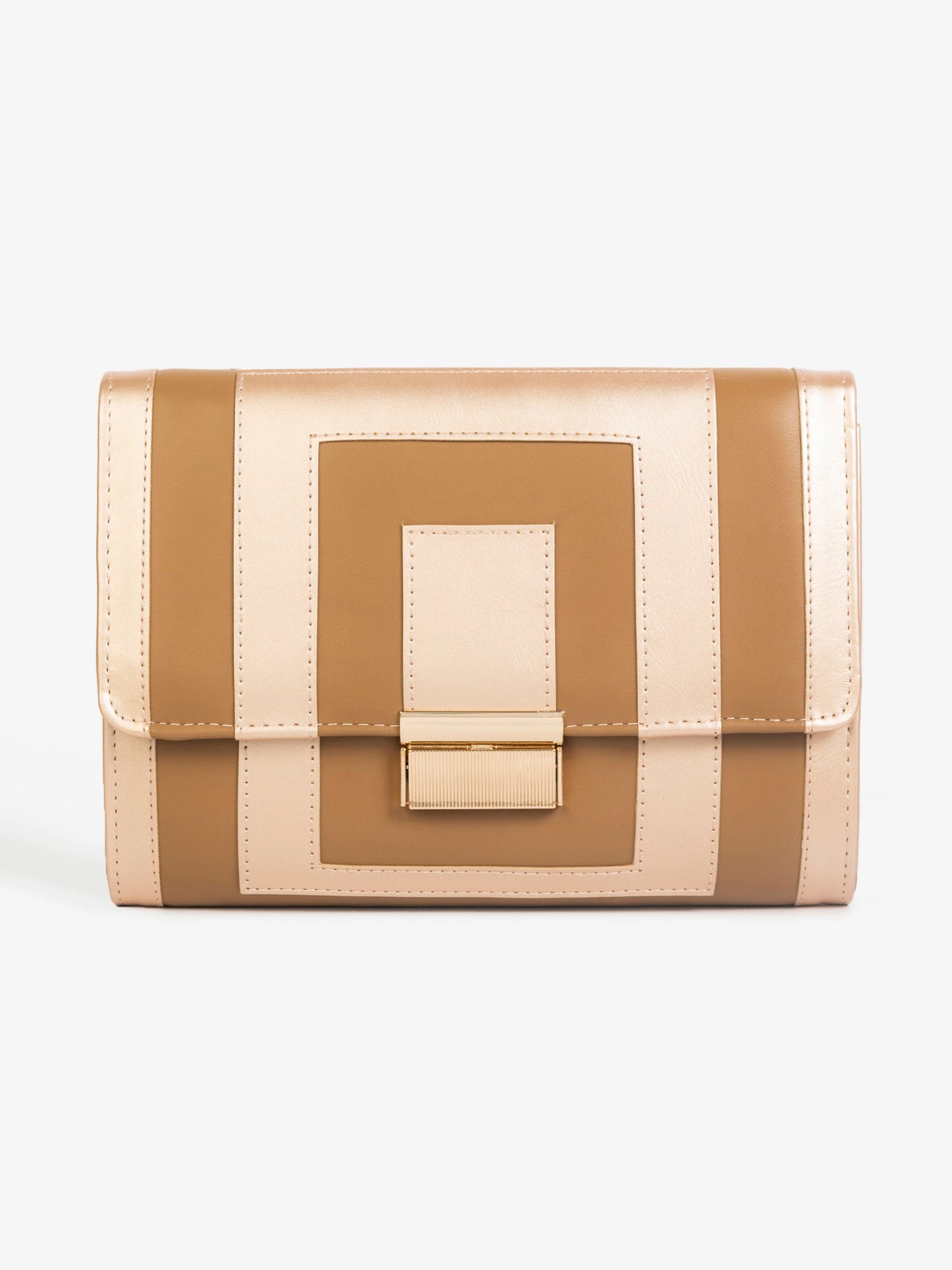 Two-toned clutch