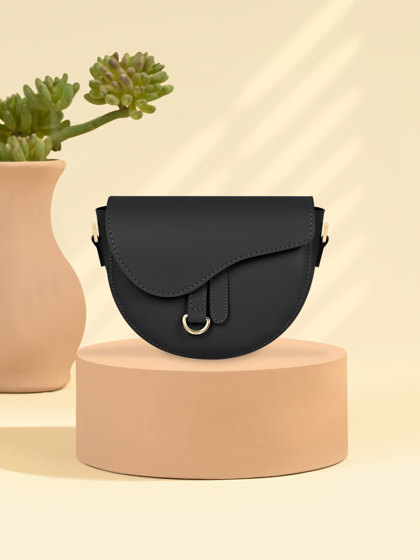 Curved flap bag