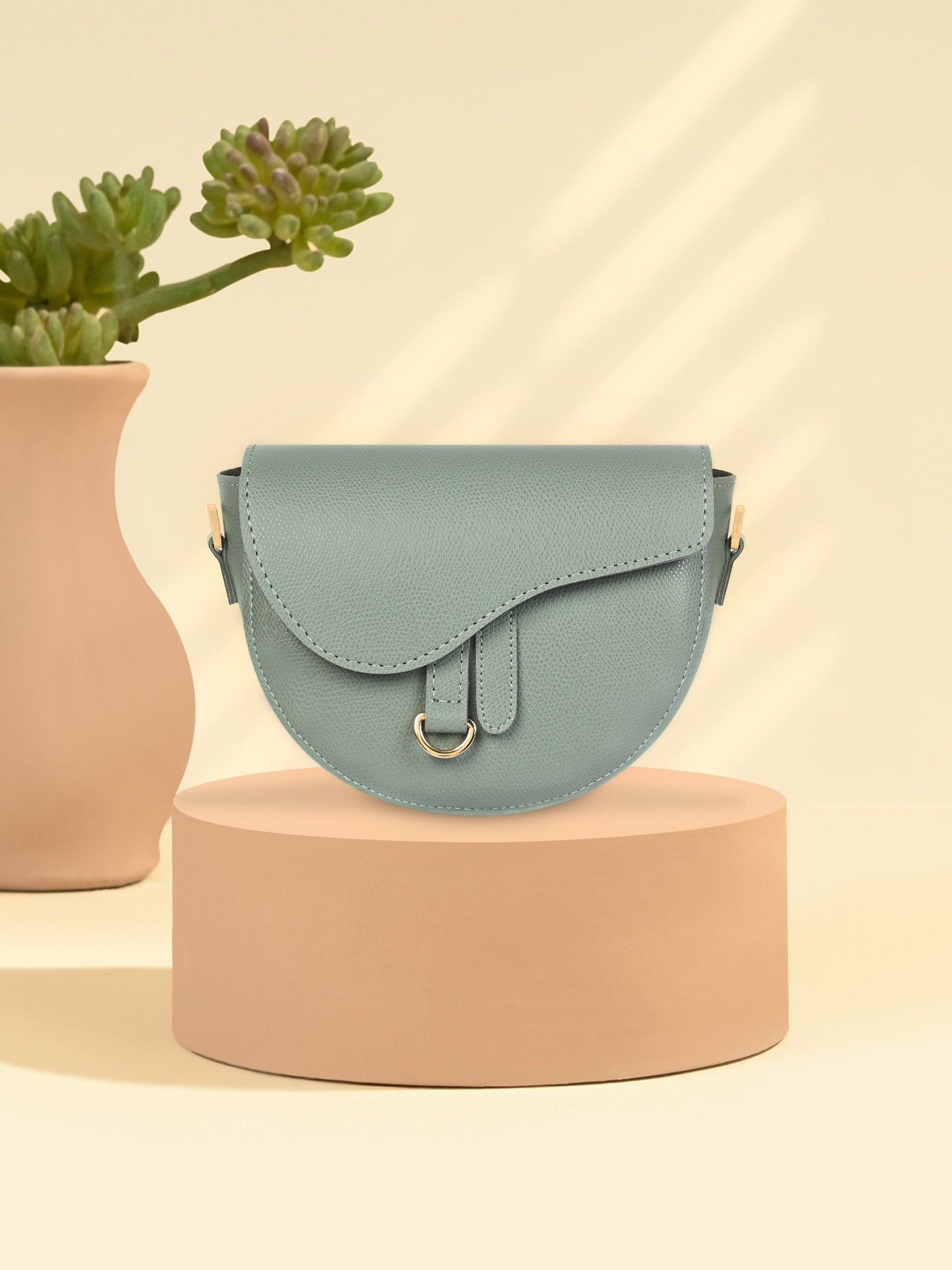 Curved flap bag