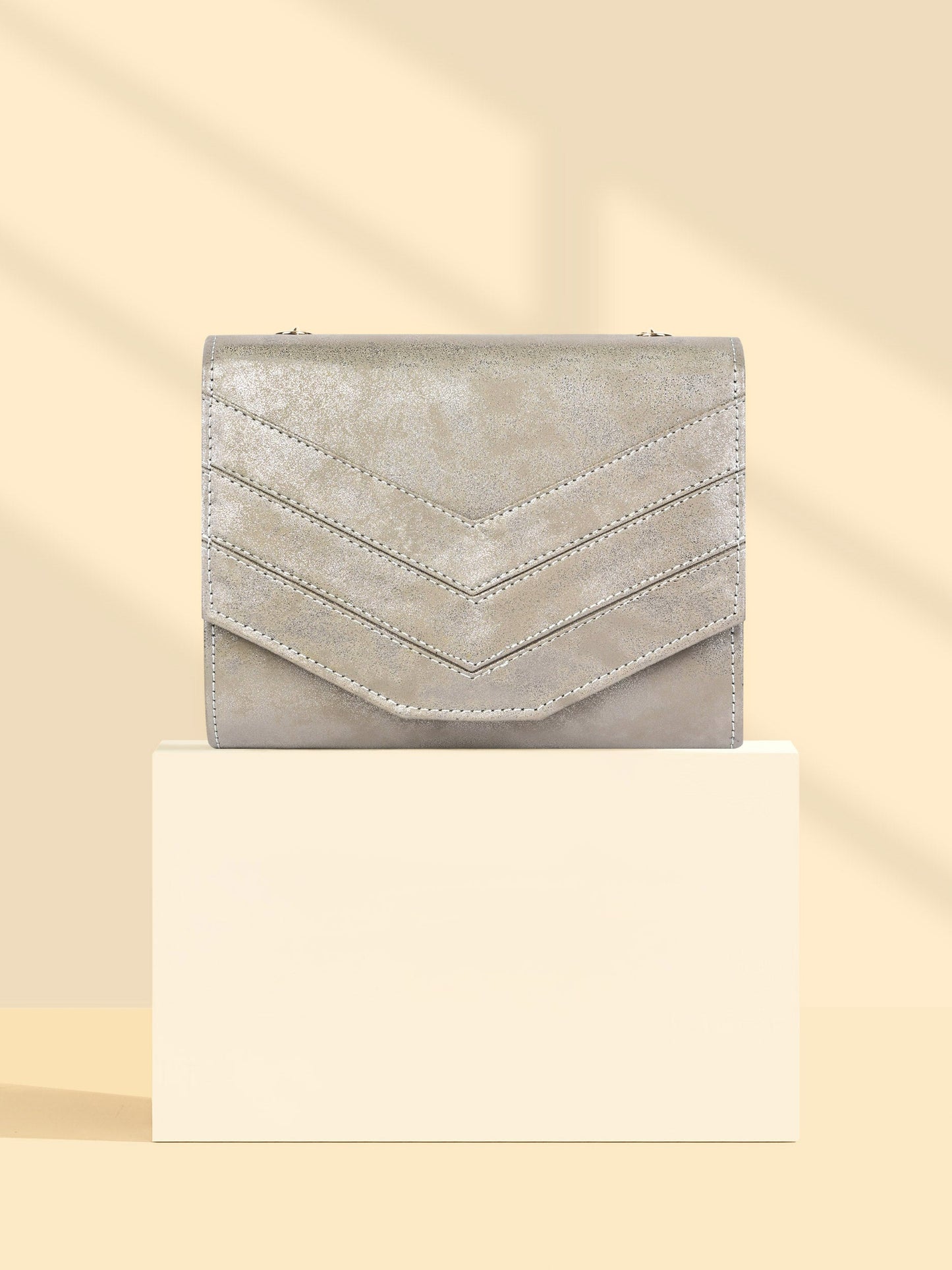 Stitch Pattern Handbag