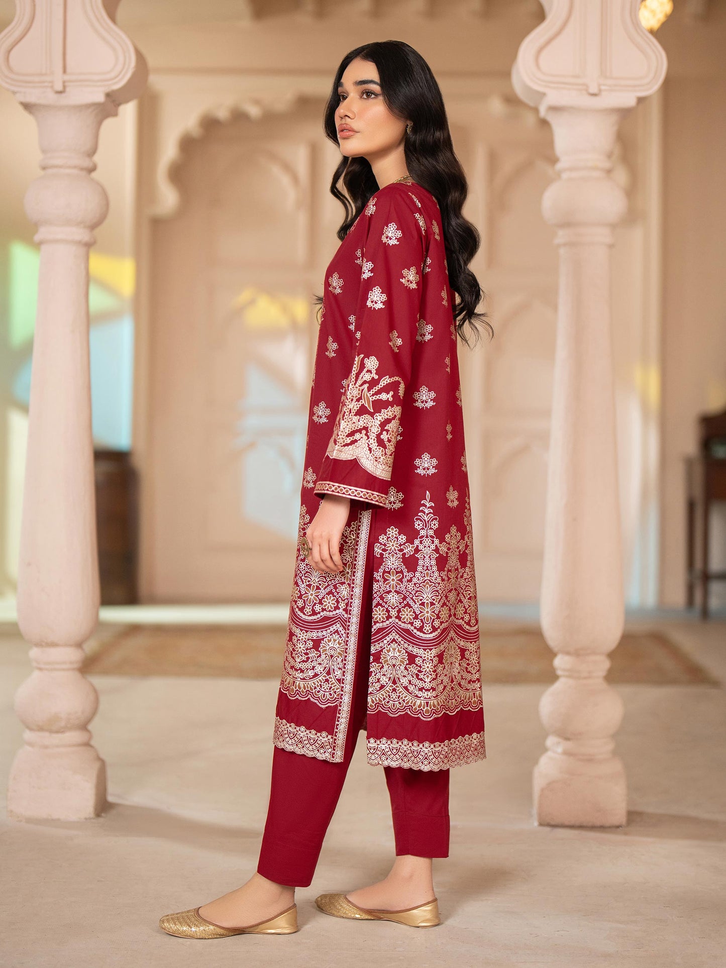 2 Piece Lawn Suit-Embroidered (Unstitched)