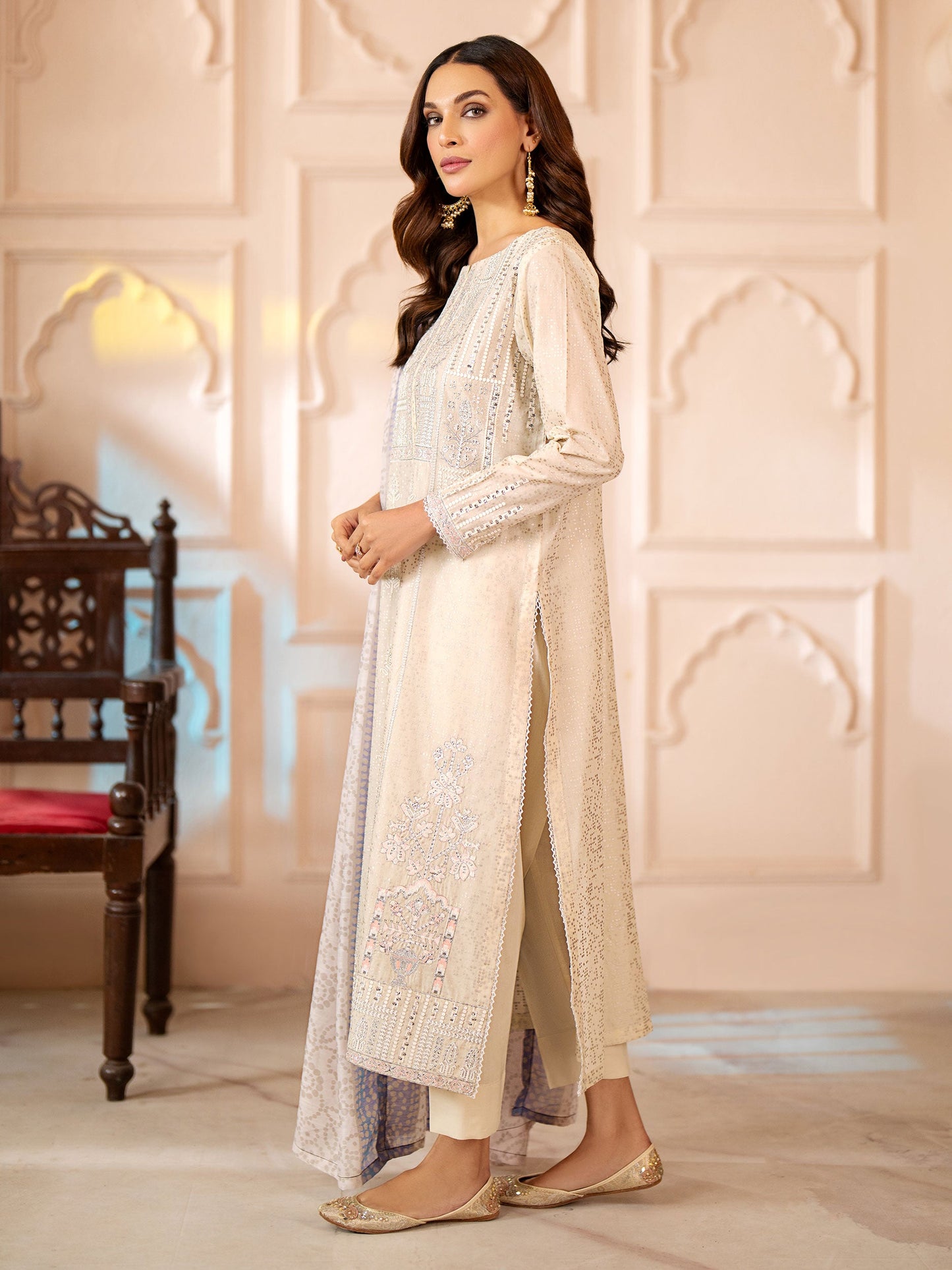 3 Piece Lawn Suit-Embroidered (Unstitched)
