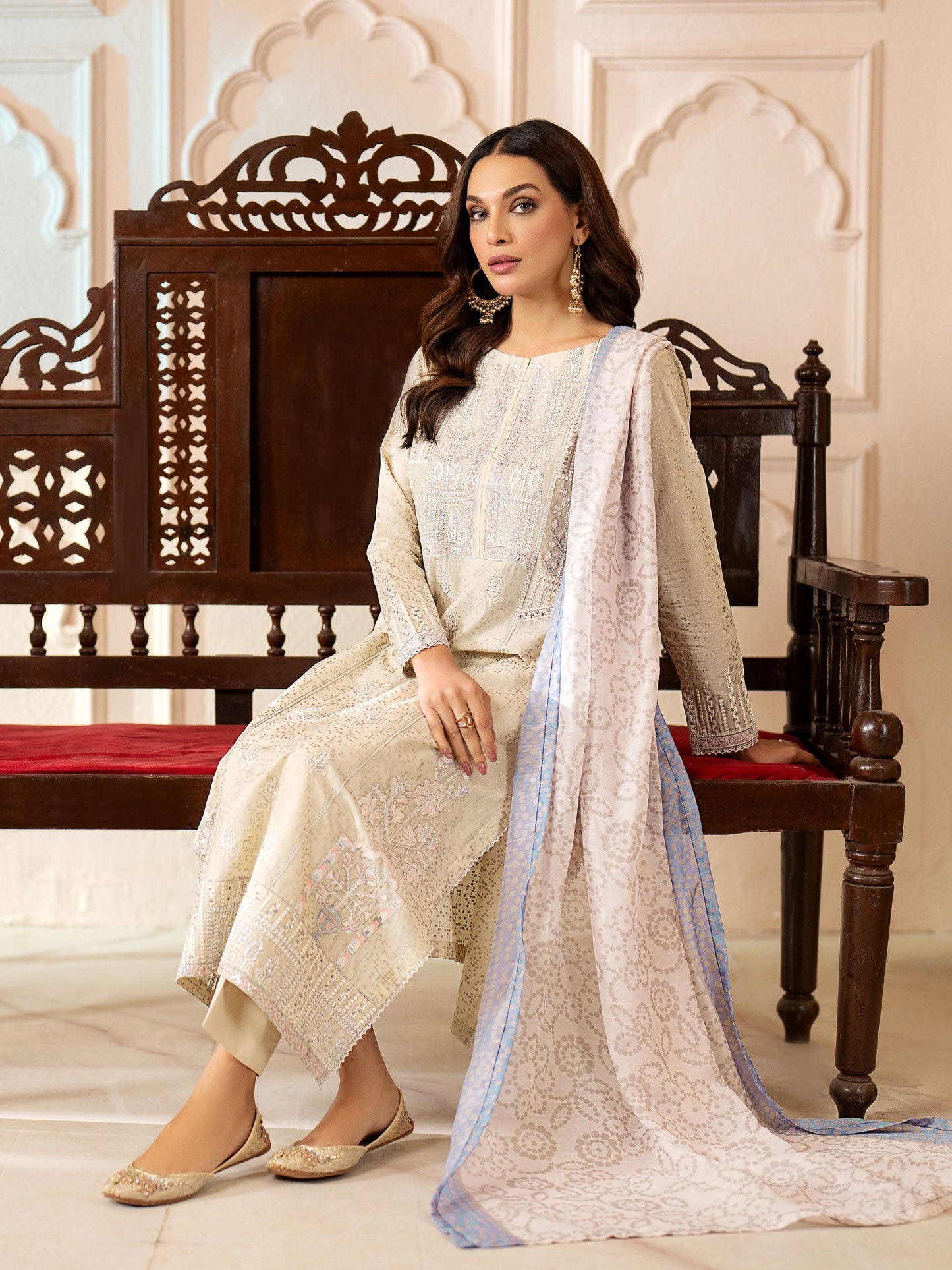 3 Piece Lawn Suit-Embroidered (Unstitched)