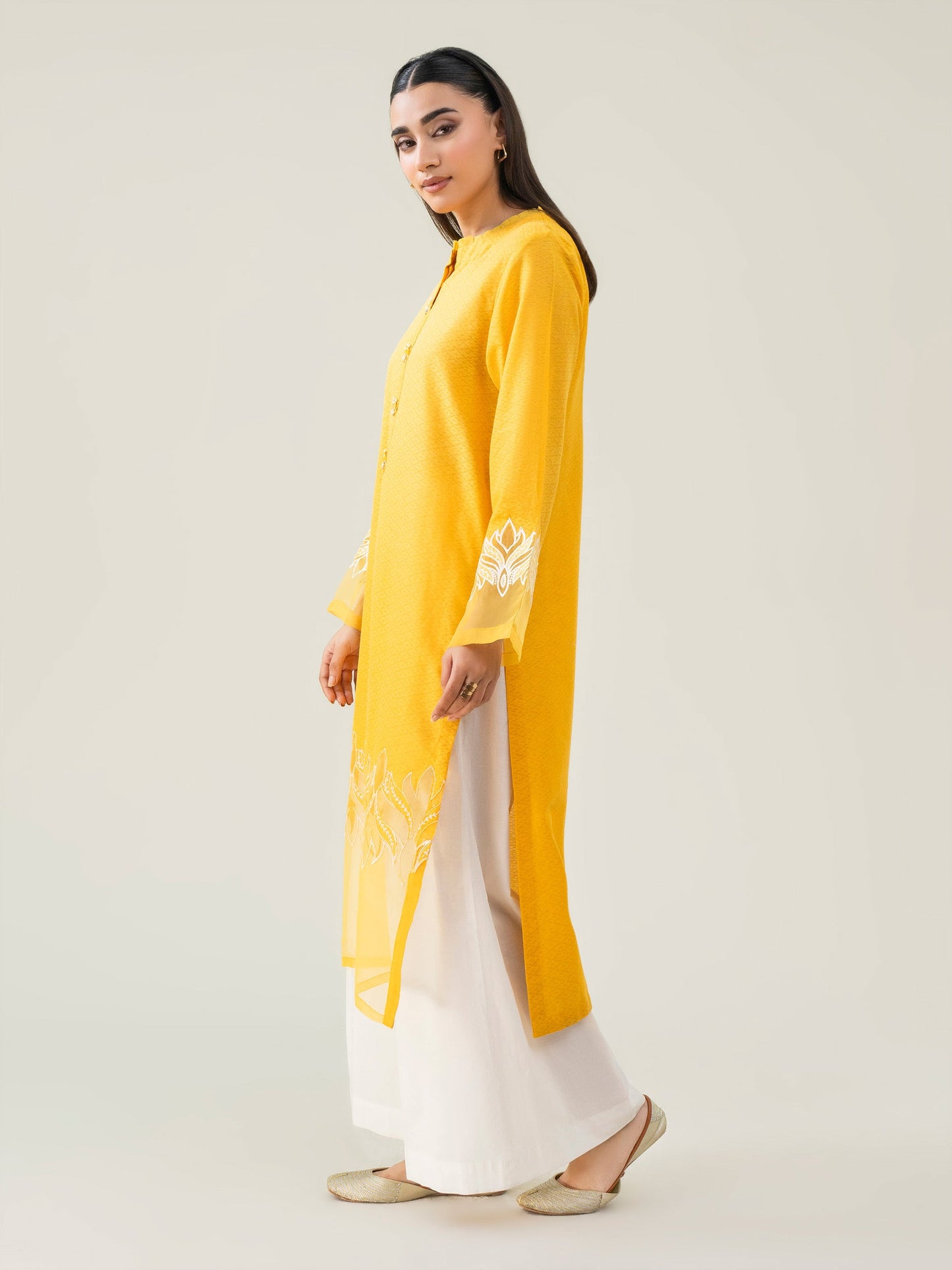 Lawn Shirt-Embroidered (Pret)