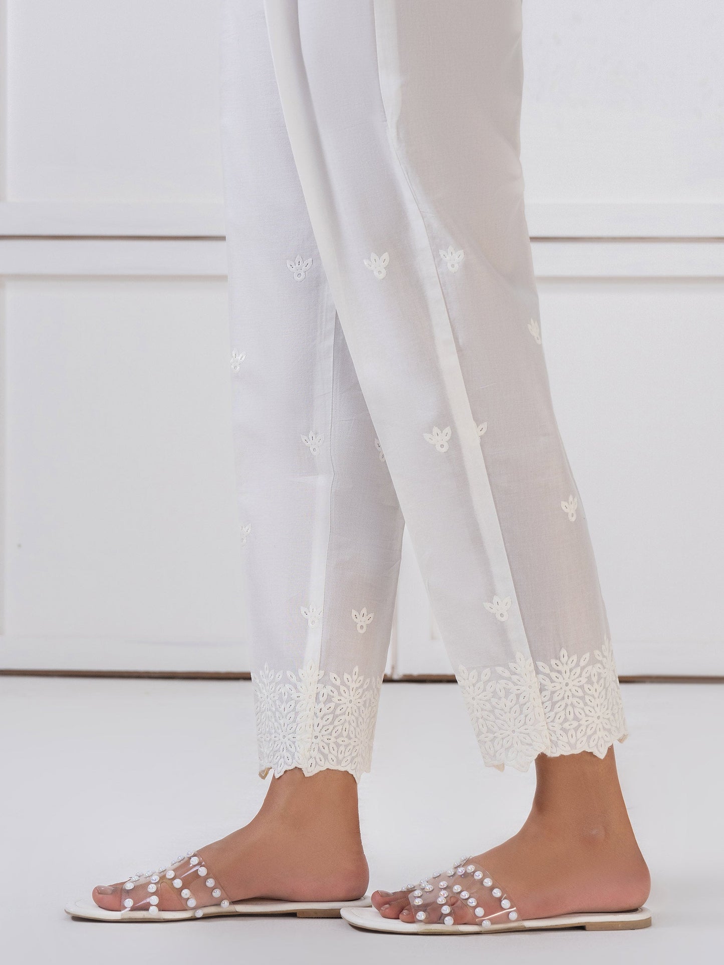 Lawn Trouser-Embroidered (Pret)