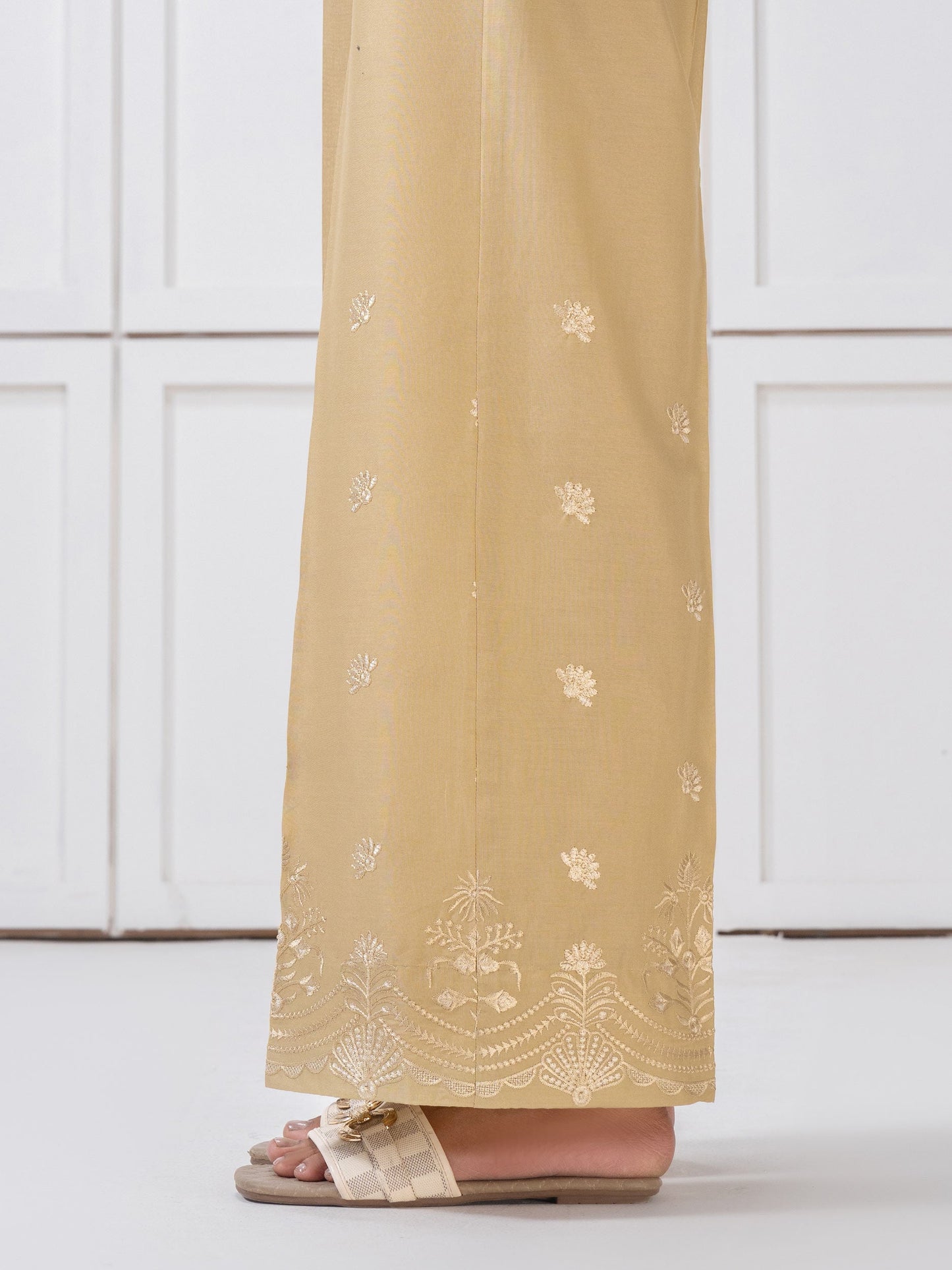 Cambric Trouser-Embroidered (Pret)