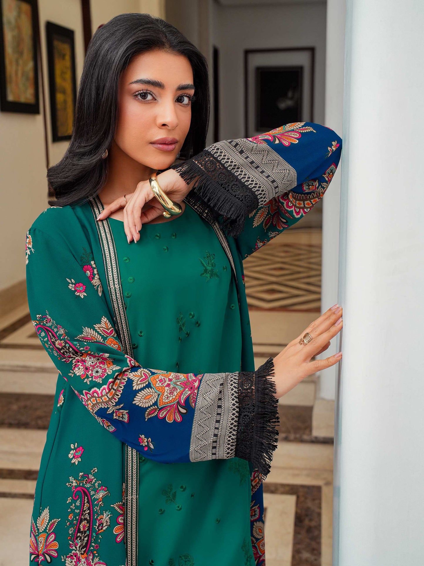 2 Piece Grip Suit-Embroidered (Pret)