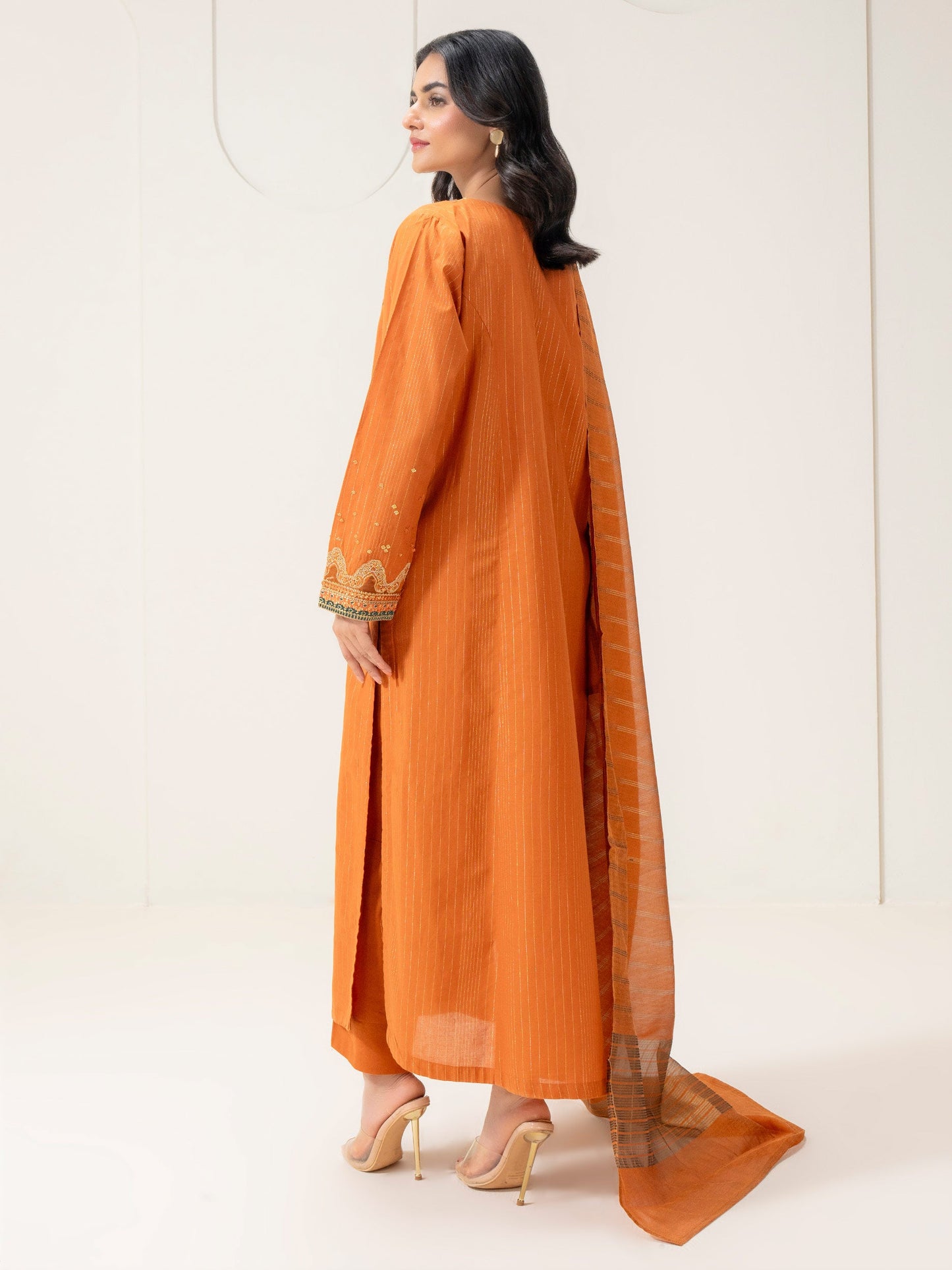 3 Piece Yarn Dyed Suit-Embroidered (Pret)