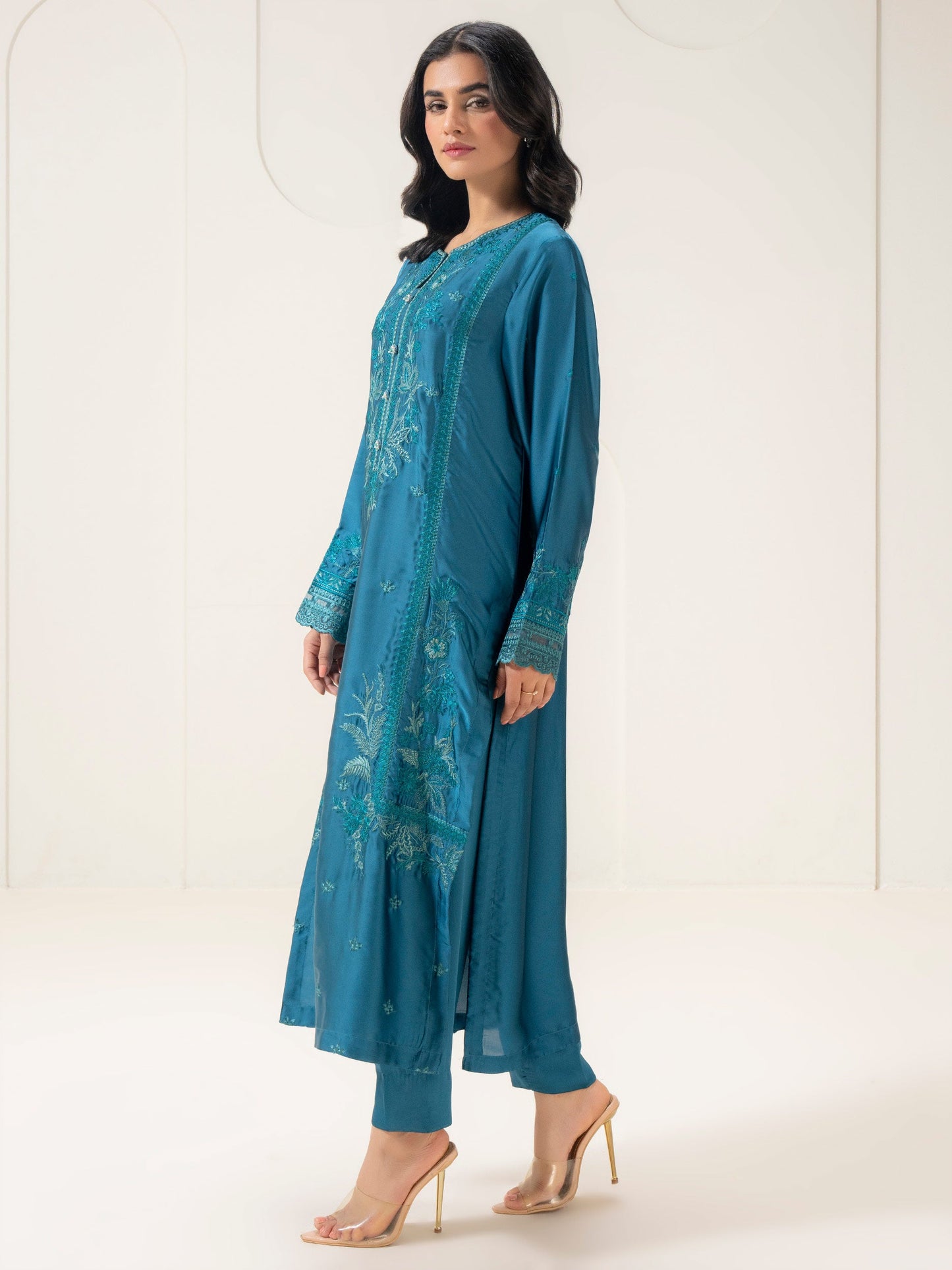 2 Piece Silk Suit-Embroidered (Pret)