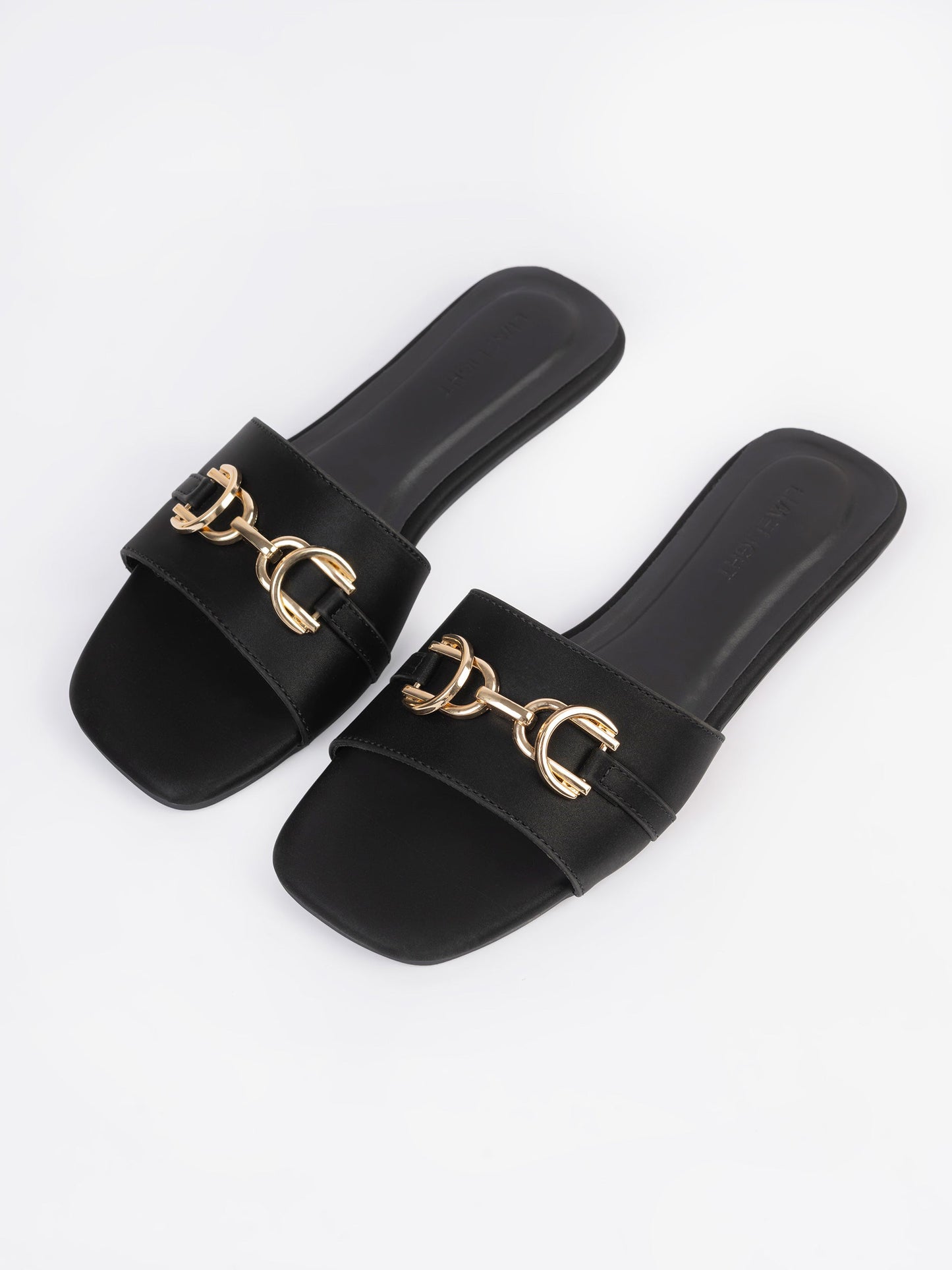 Classic Flats