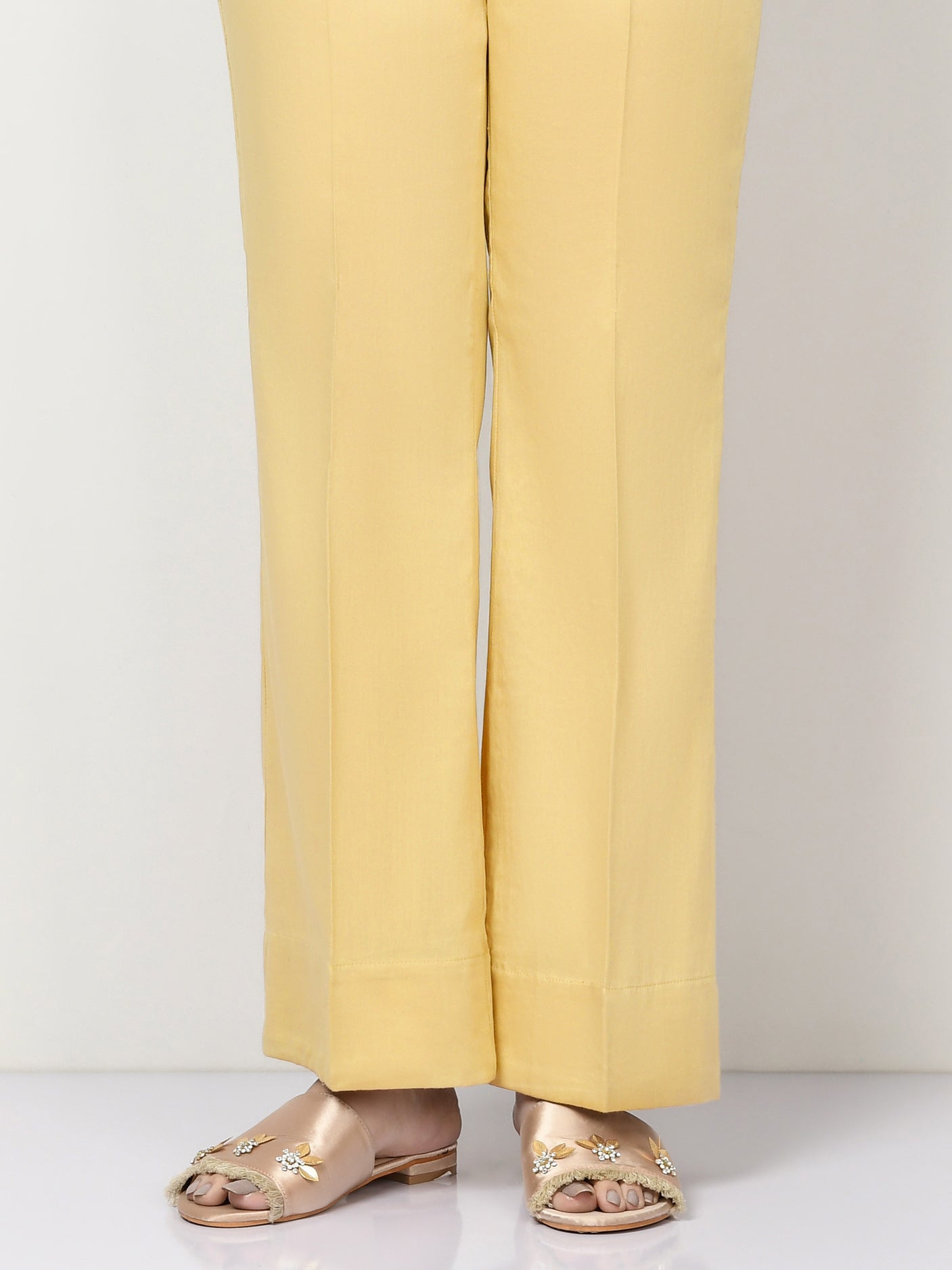 Khaddar Trouser-Dyed (Unstitched)