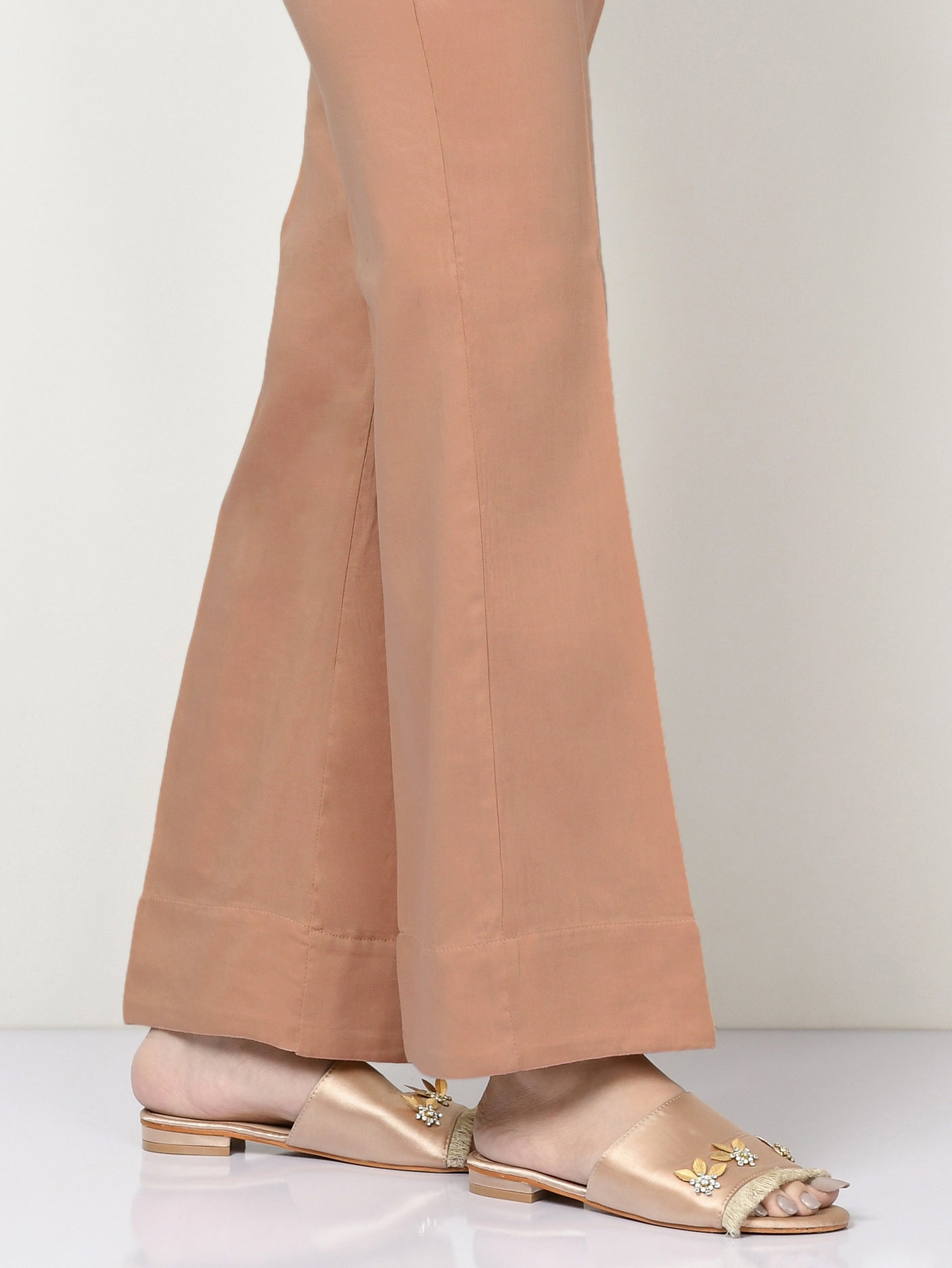 Khaddar Trouser-Dyed (Unstitched)