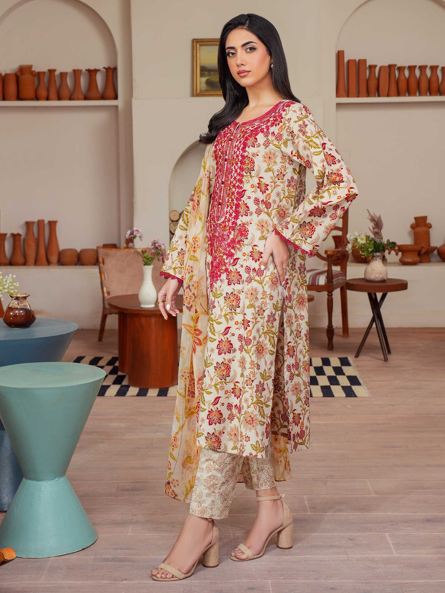 3 Piece Lawn Suit-Embroidered (Unstitched)
