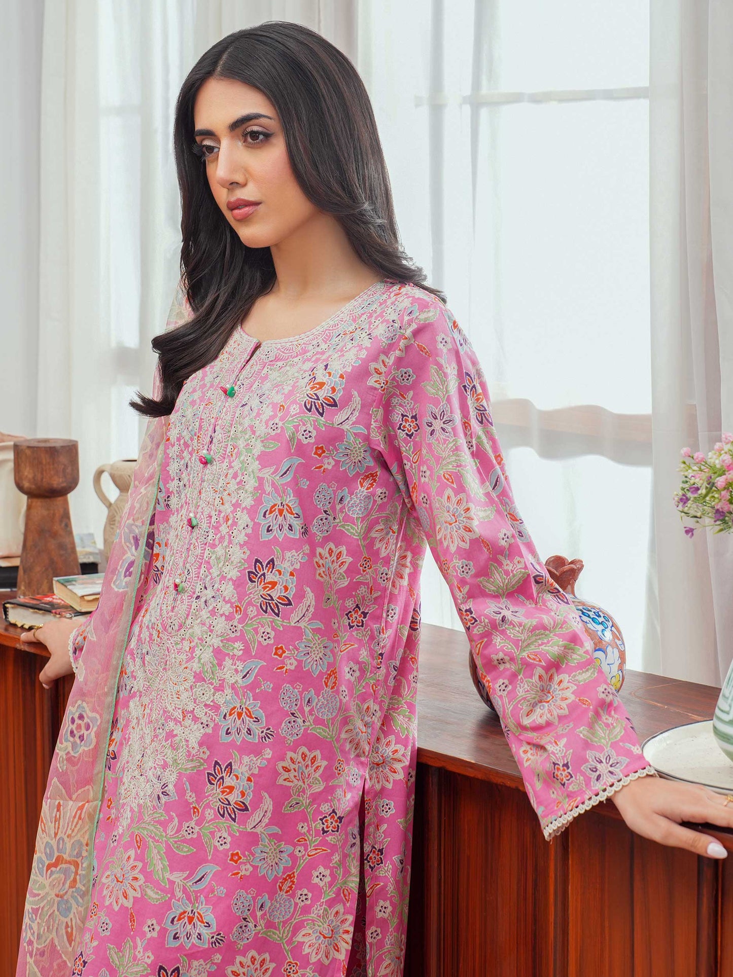 3 Piece Lawn Suit-Embroidered (Unstitched)
