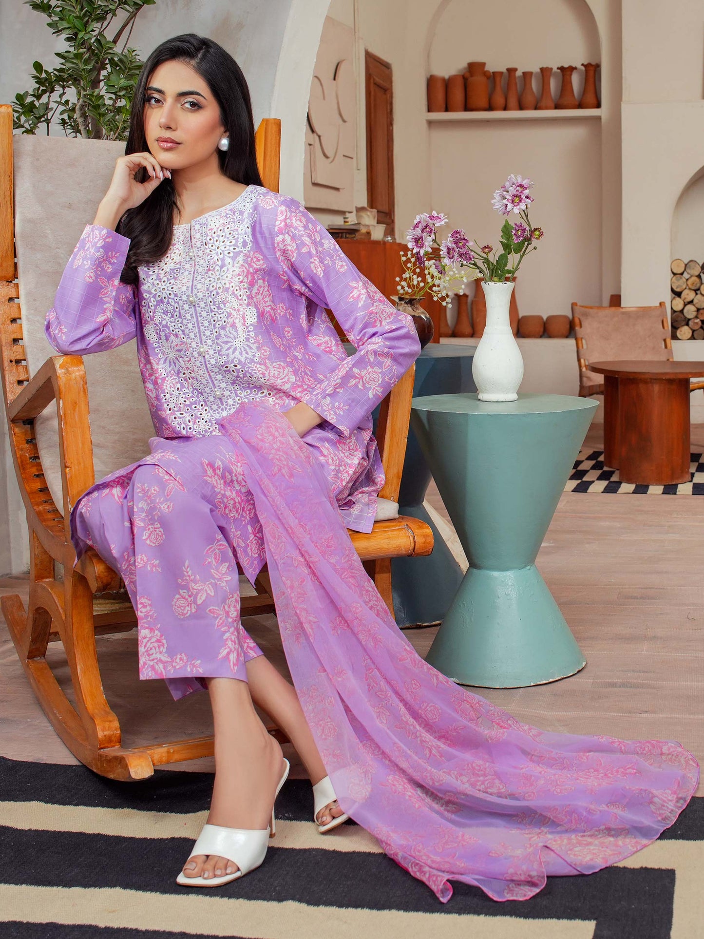 3 Piece Lawn Suit-Embroidered (Unstitched)