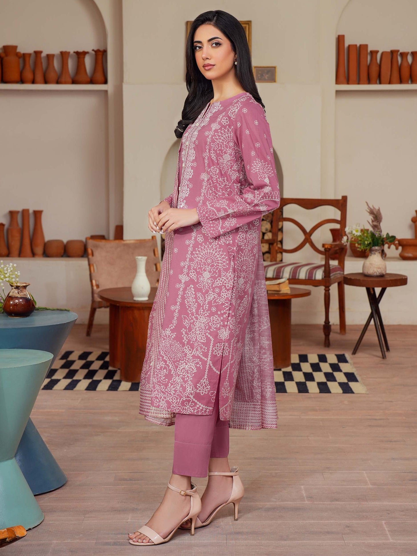 3 Piece Lawn Suit Embroidered (Unstitched)
