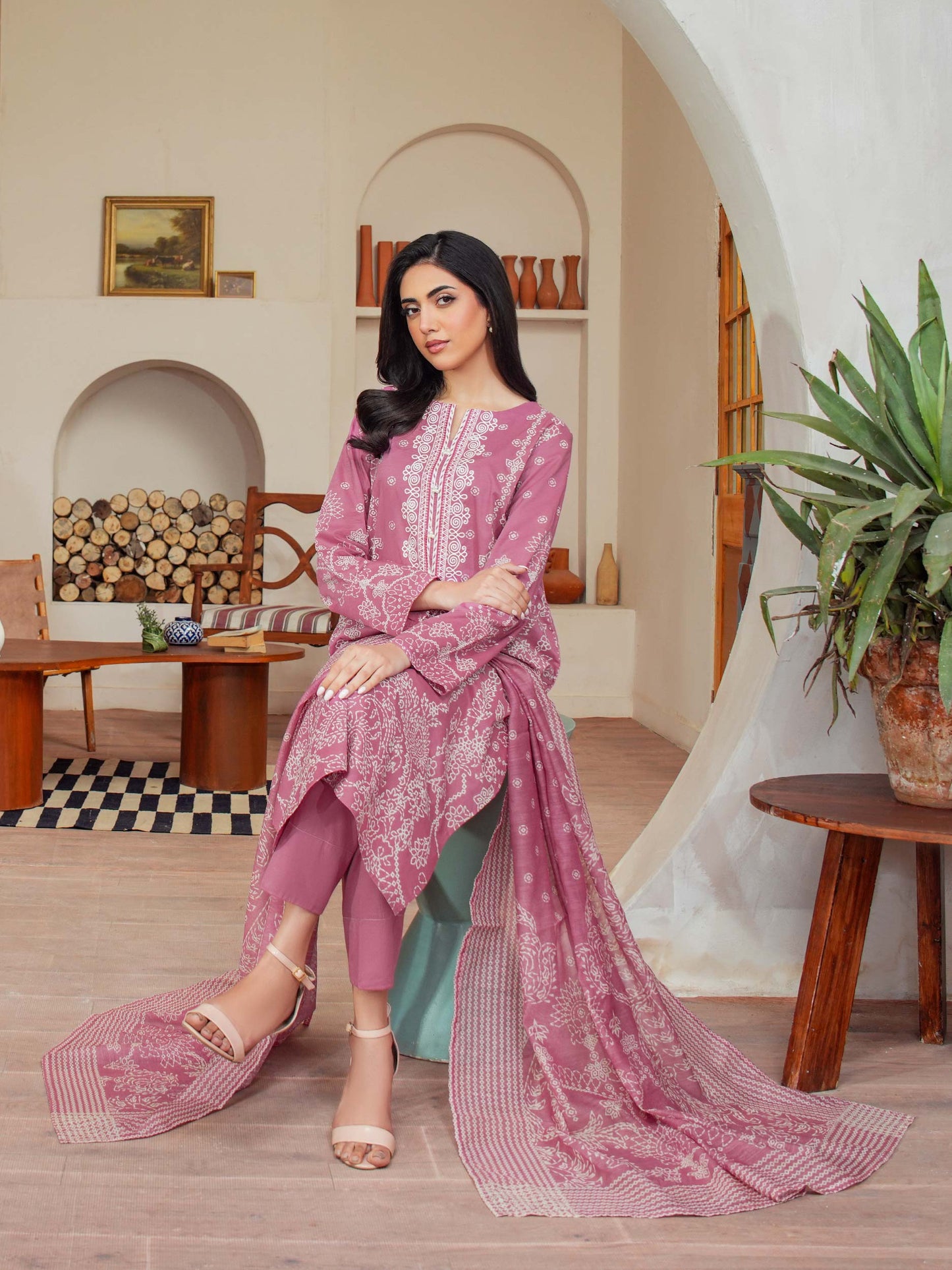 3 Piece Lawn Suit Embroidered (Unstitched)