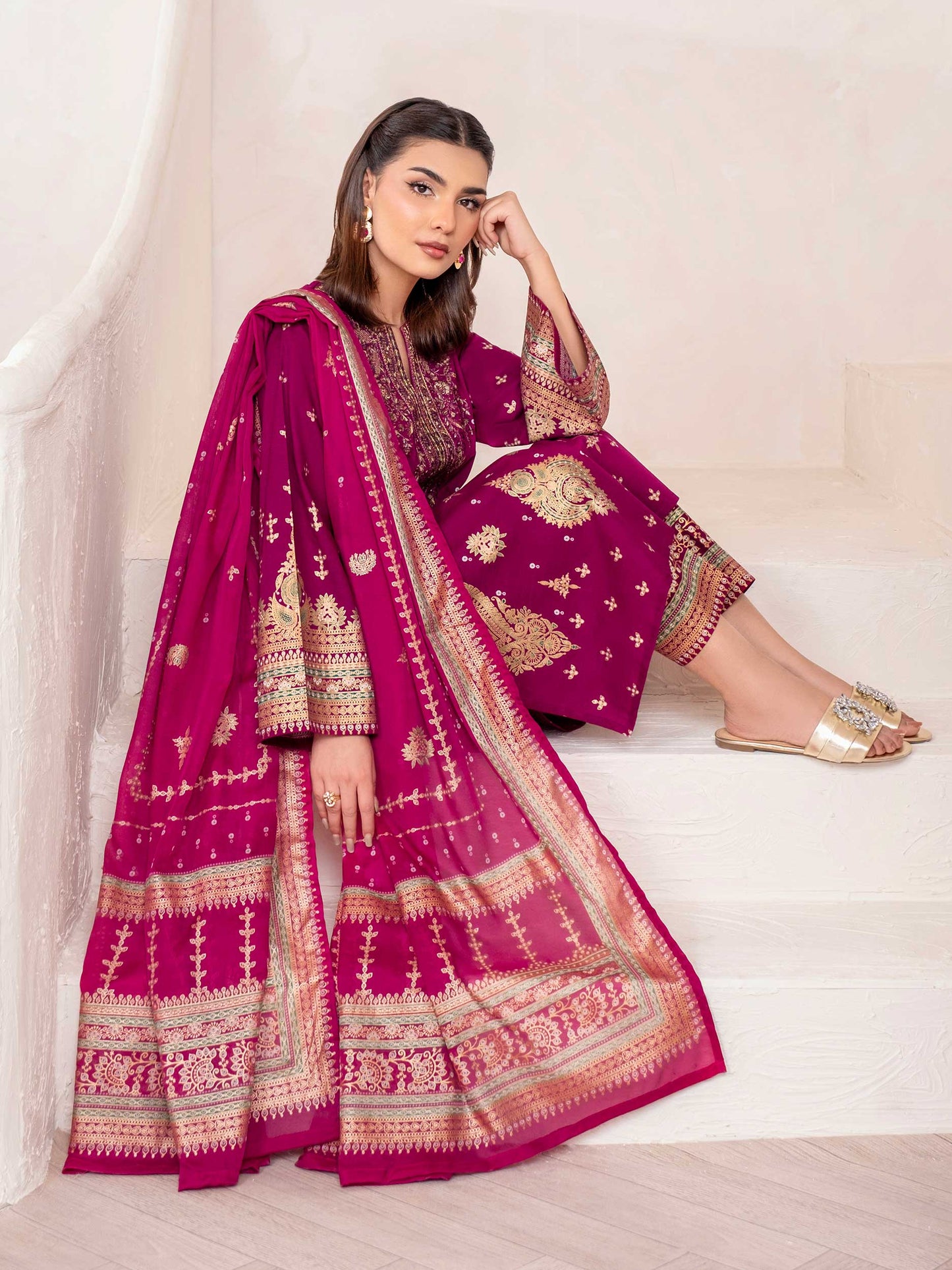 3 Piece Lawn Suit-Embroidered (Unstitched)