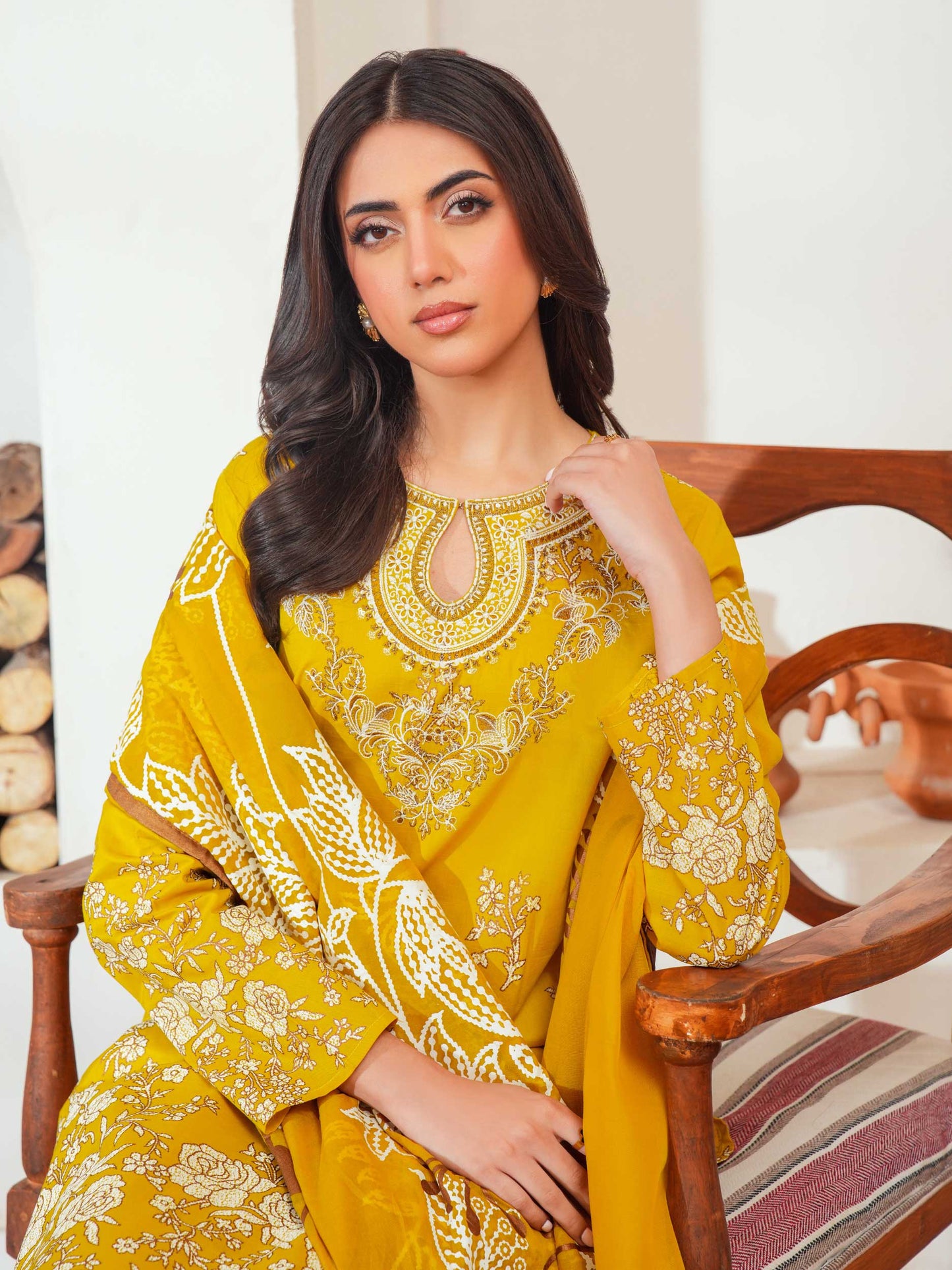 3 Piece Lawn Suit Embroidered (Unstitched)