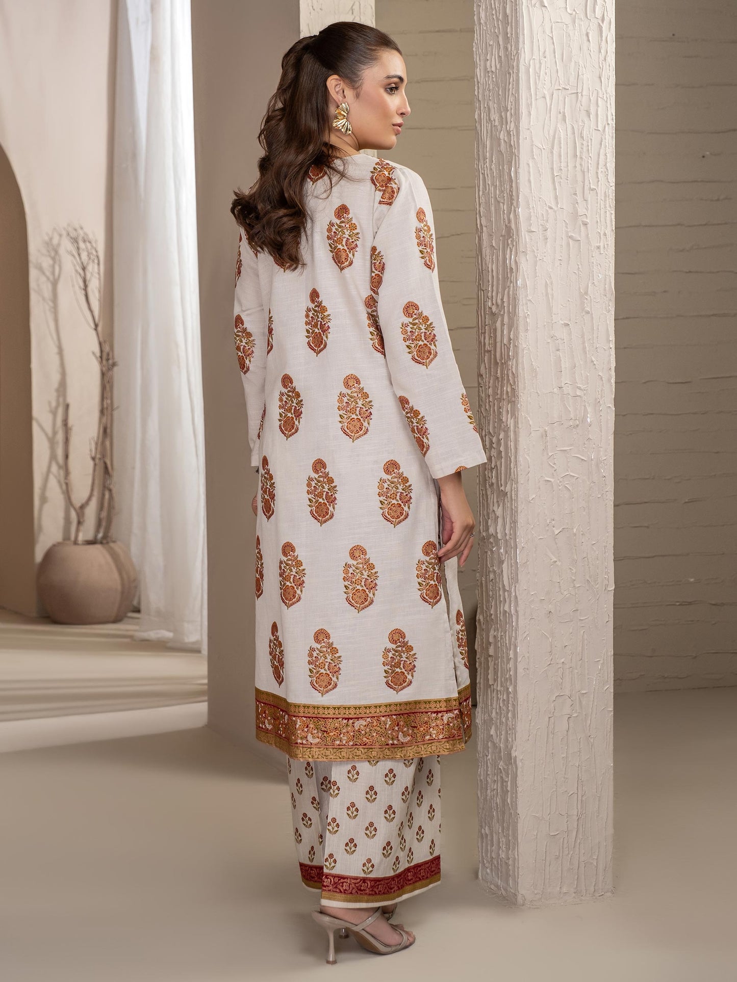 2 Piece Khaddar Suit-Paste Print (Unstitched)
