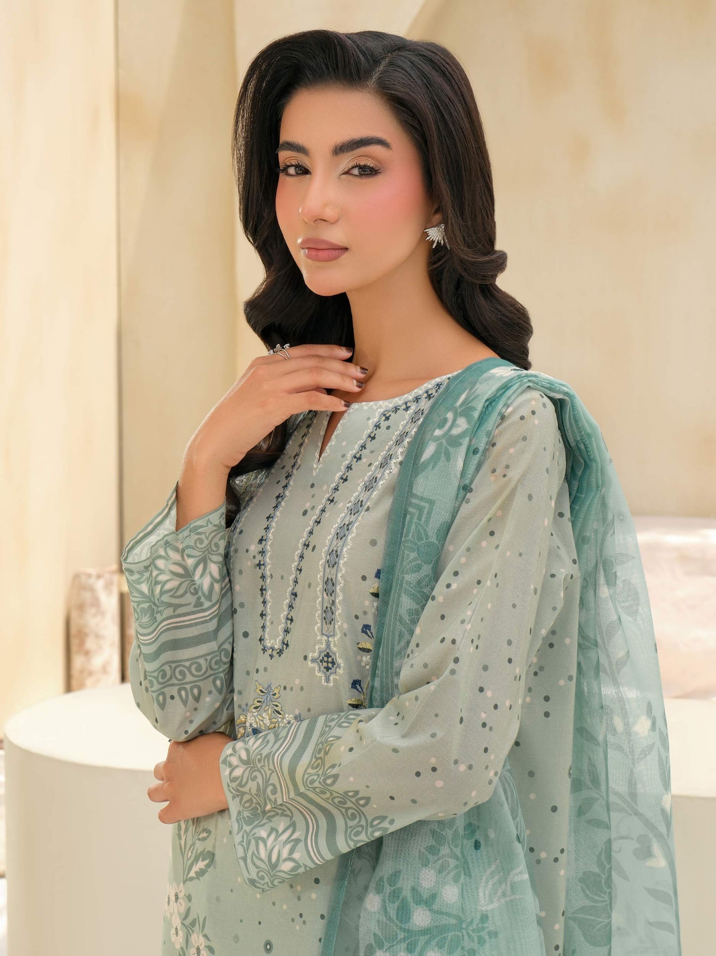 3 Piece Lawn Suit-Embroidered (Unstitched)