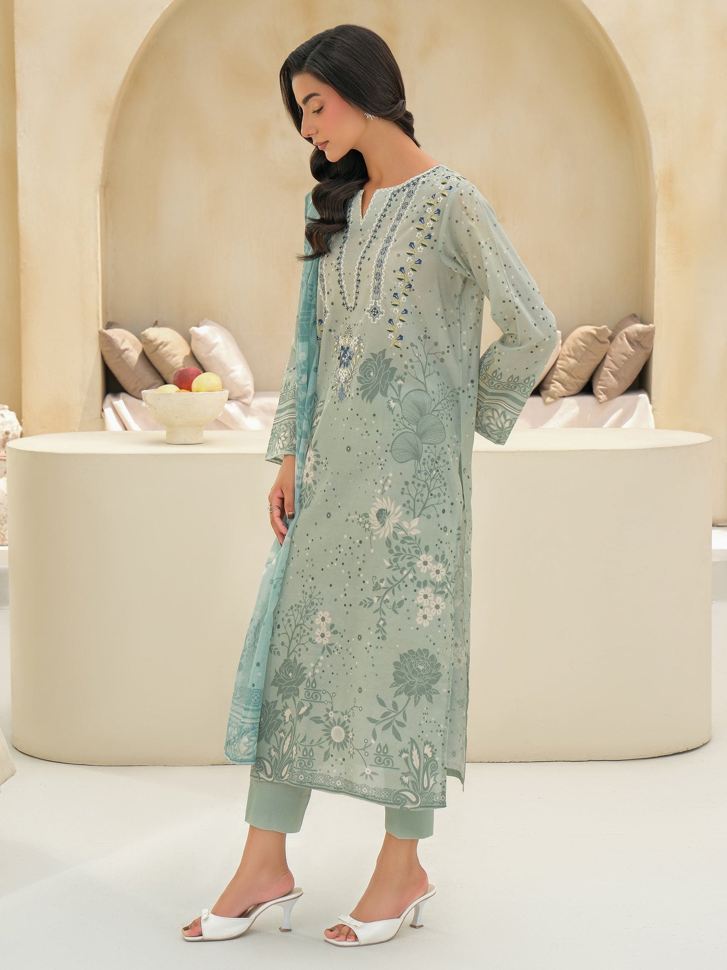 3 Piece Lawn Suit-Embroidered (Unstitched)