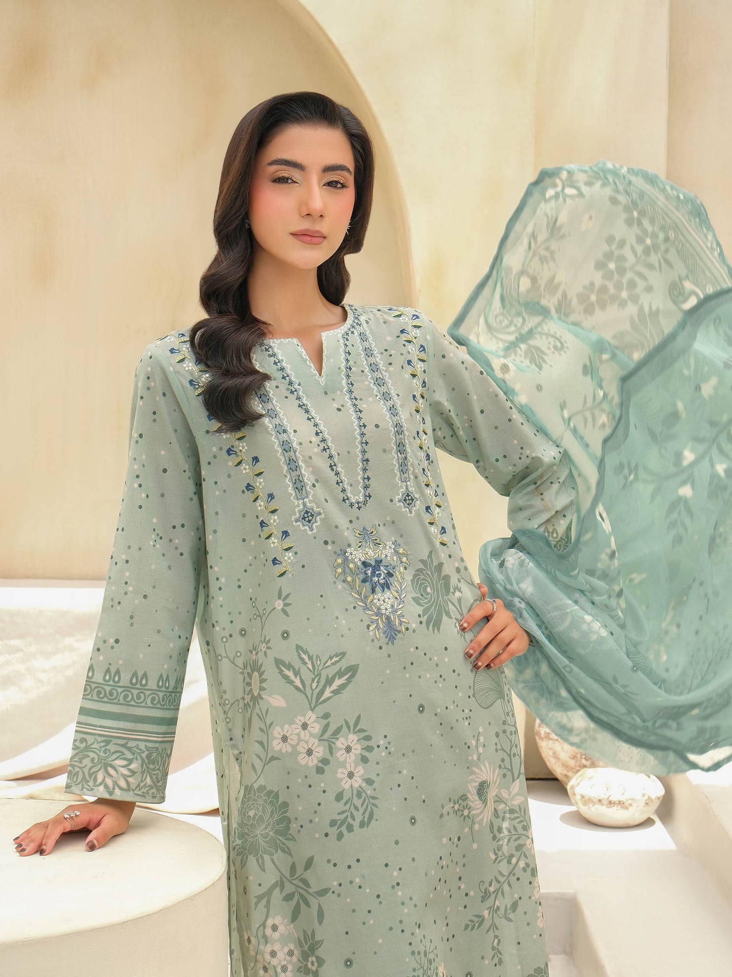 3 Piece Lawn Suit-Embroidered (Unstitched)