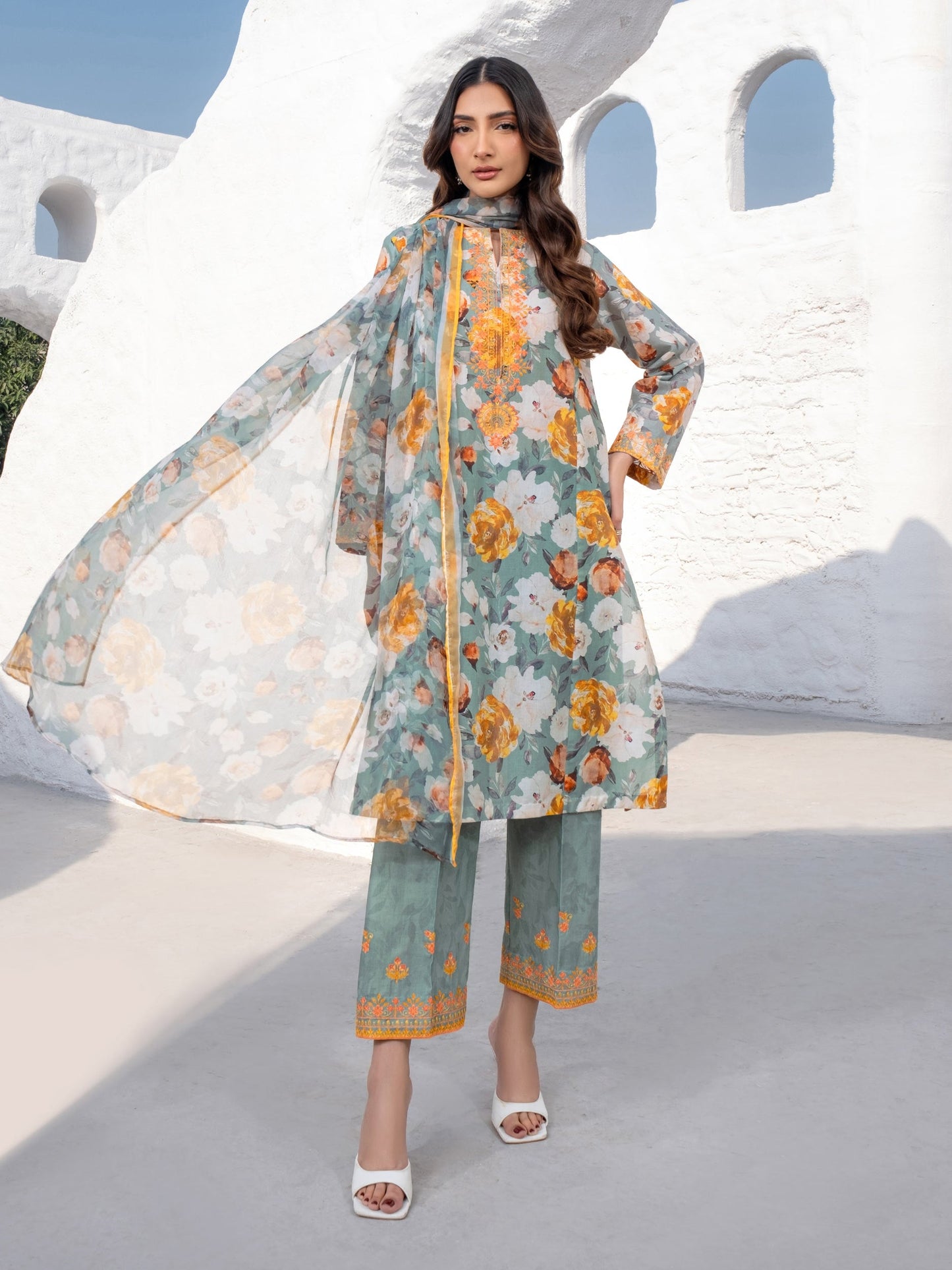 3 Piece Lawn Suit-Embroidered (Unstitched)