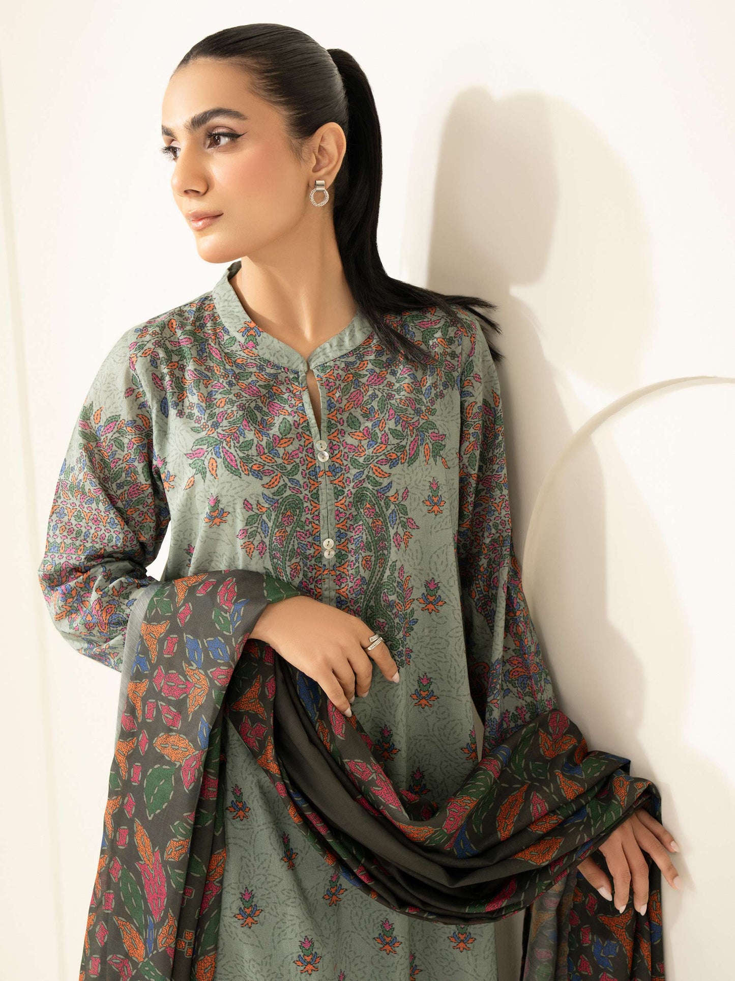 3 Piece Lawn Suit-Printed (Unstitched)