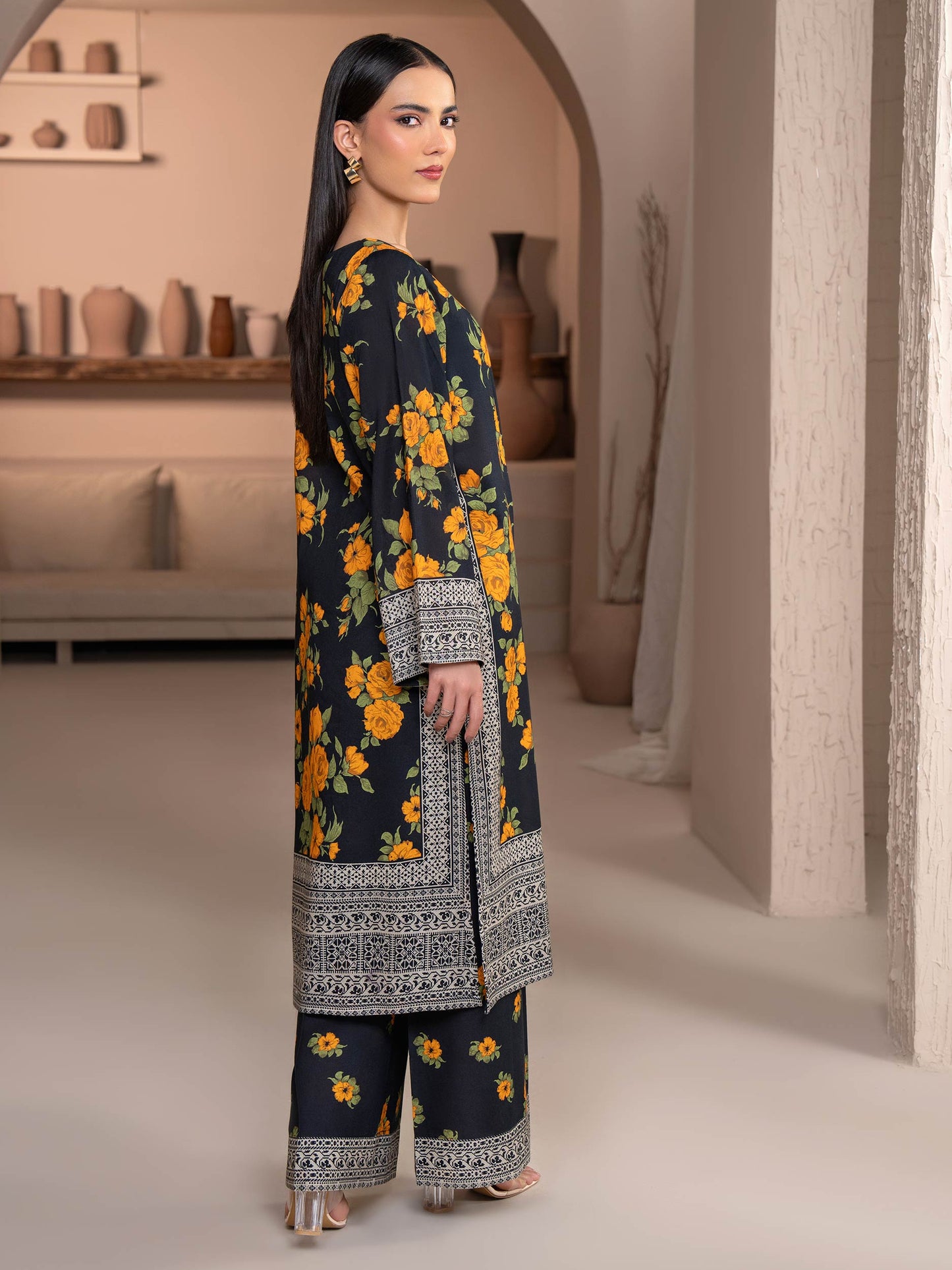 2 Piece Khaddar Suit-Printed (Unstitched)