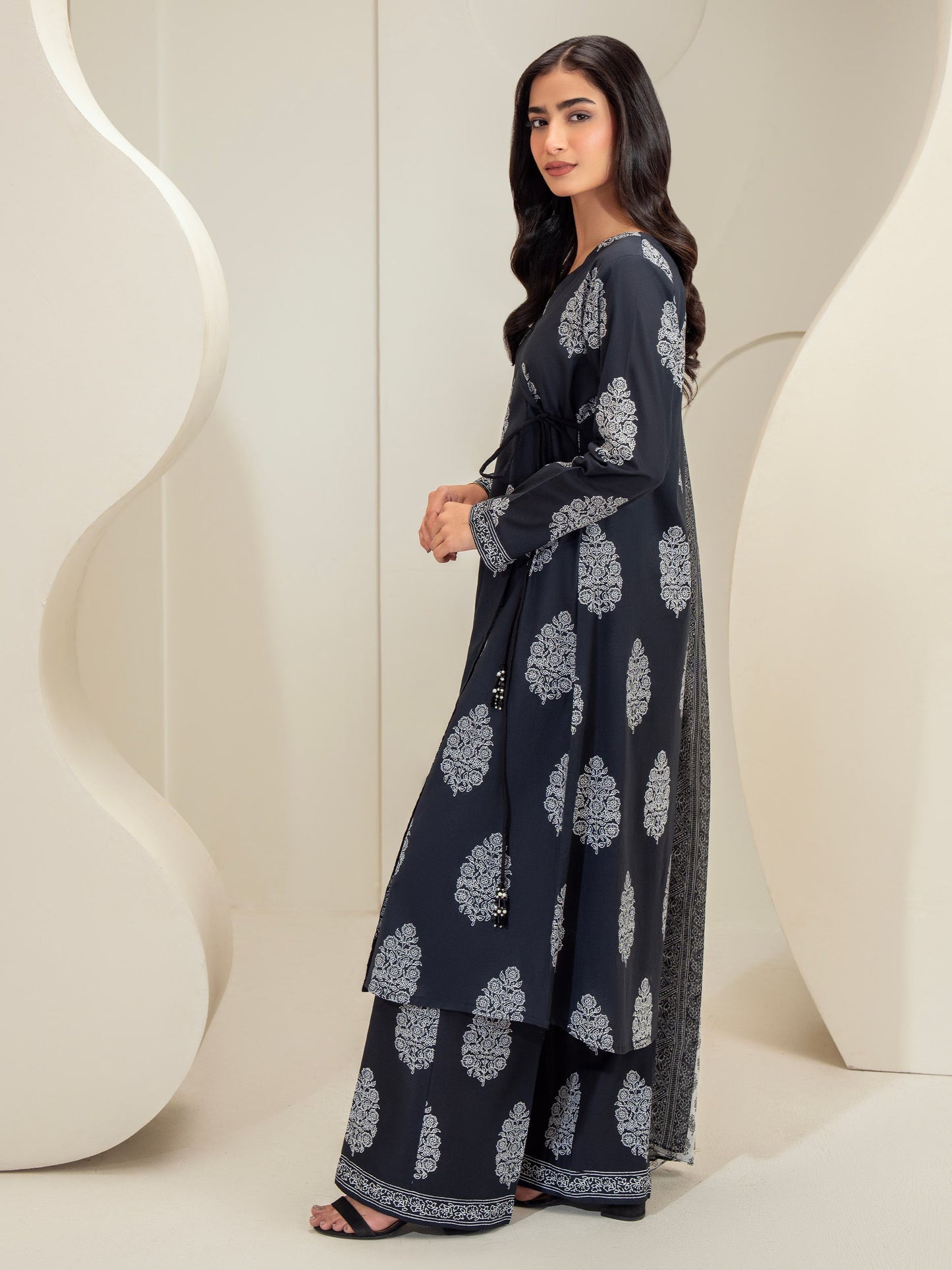 3 Piece Lawn Suit-Printed (Unstitched)