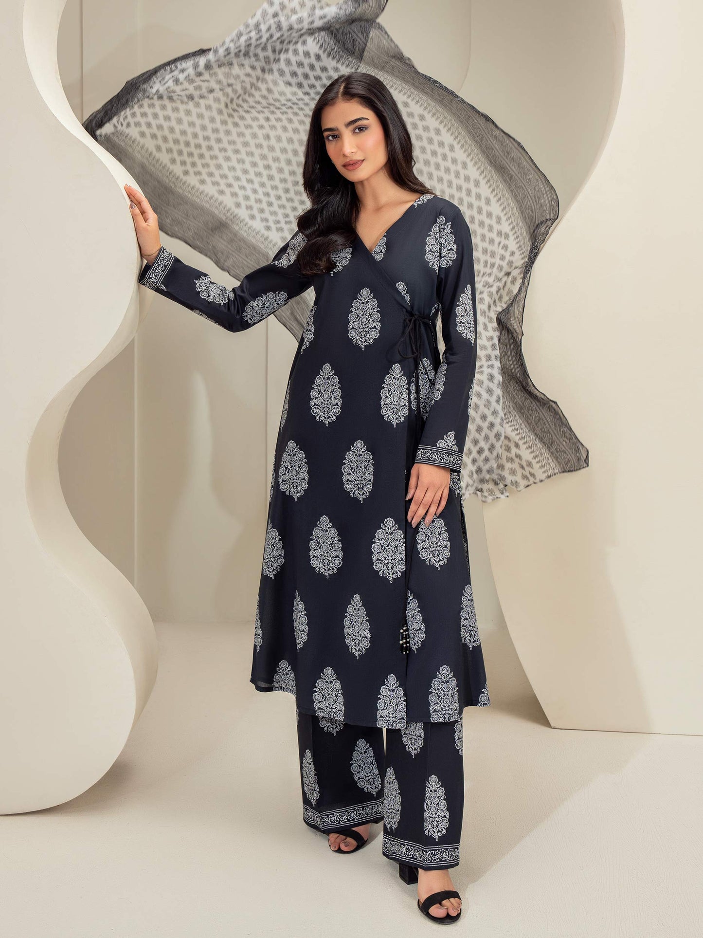 3 Piece Lawn Suit-Printed (Unstitched)