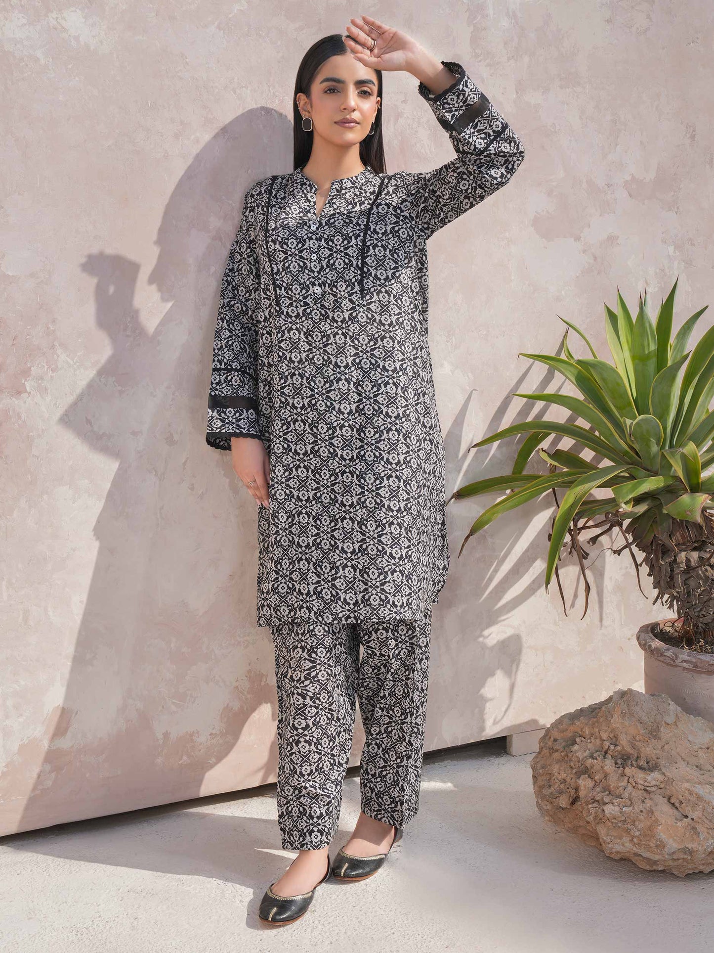 2 Piece Lawn Suit-Printed (Unstitched)