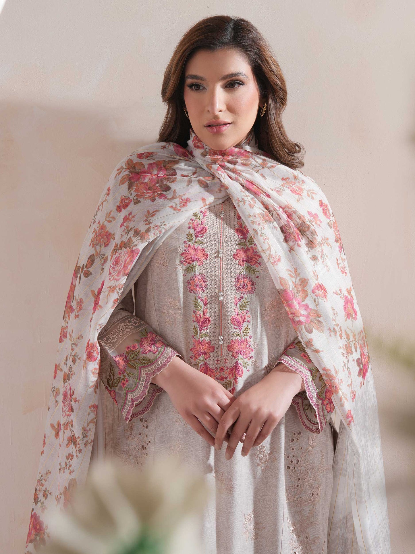 3 Piece Lawn Suit-Embroidered (Unstitched)