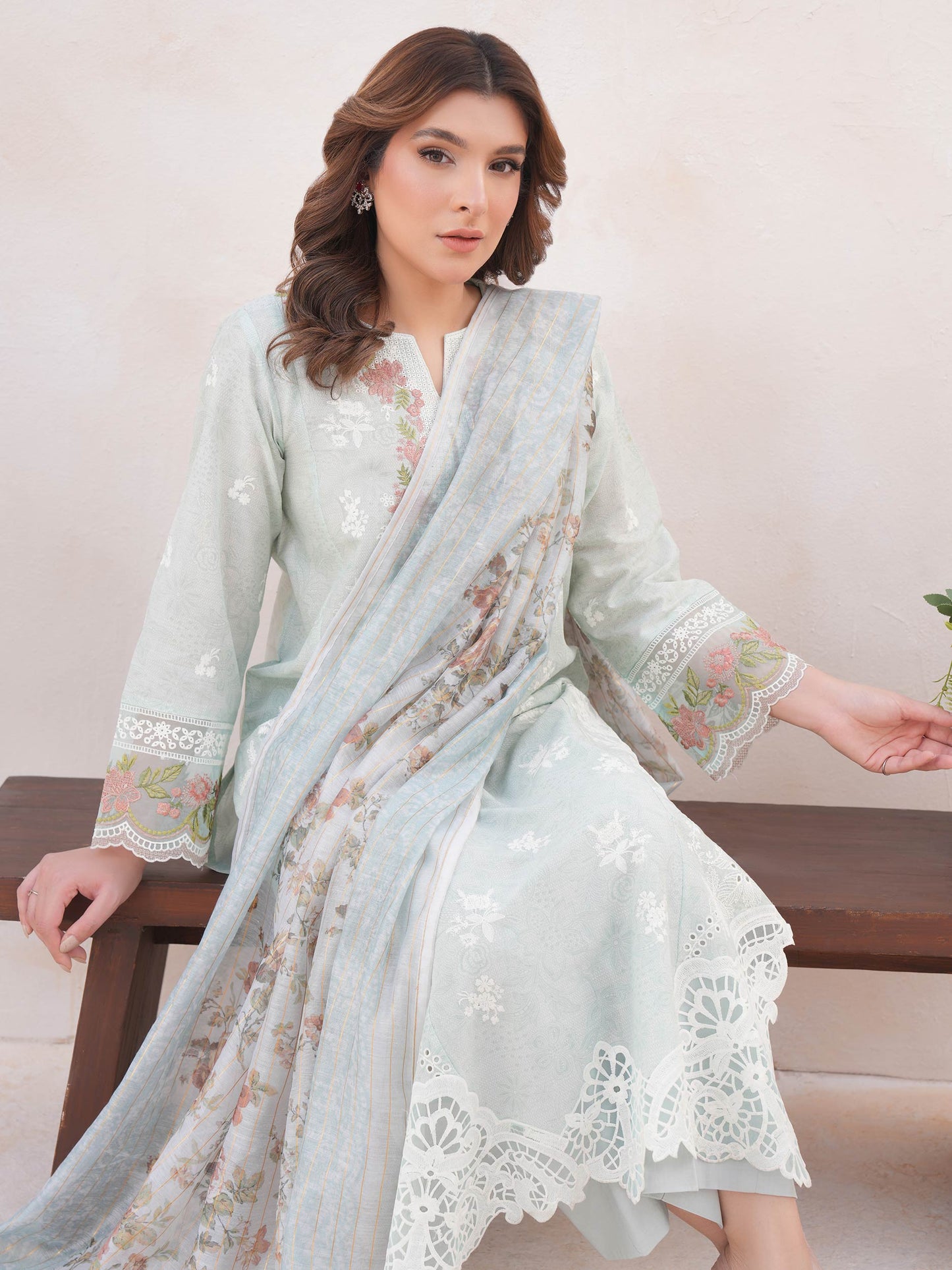 3 Piece Lawn Suit-Embroidered (Unstitched)