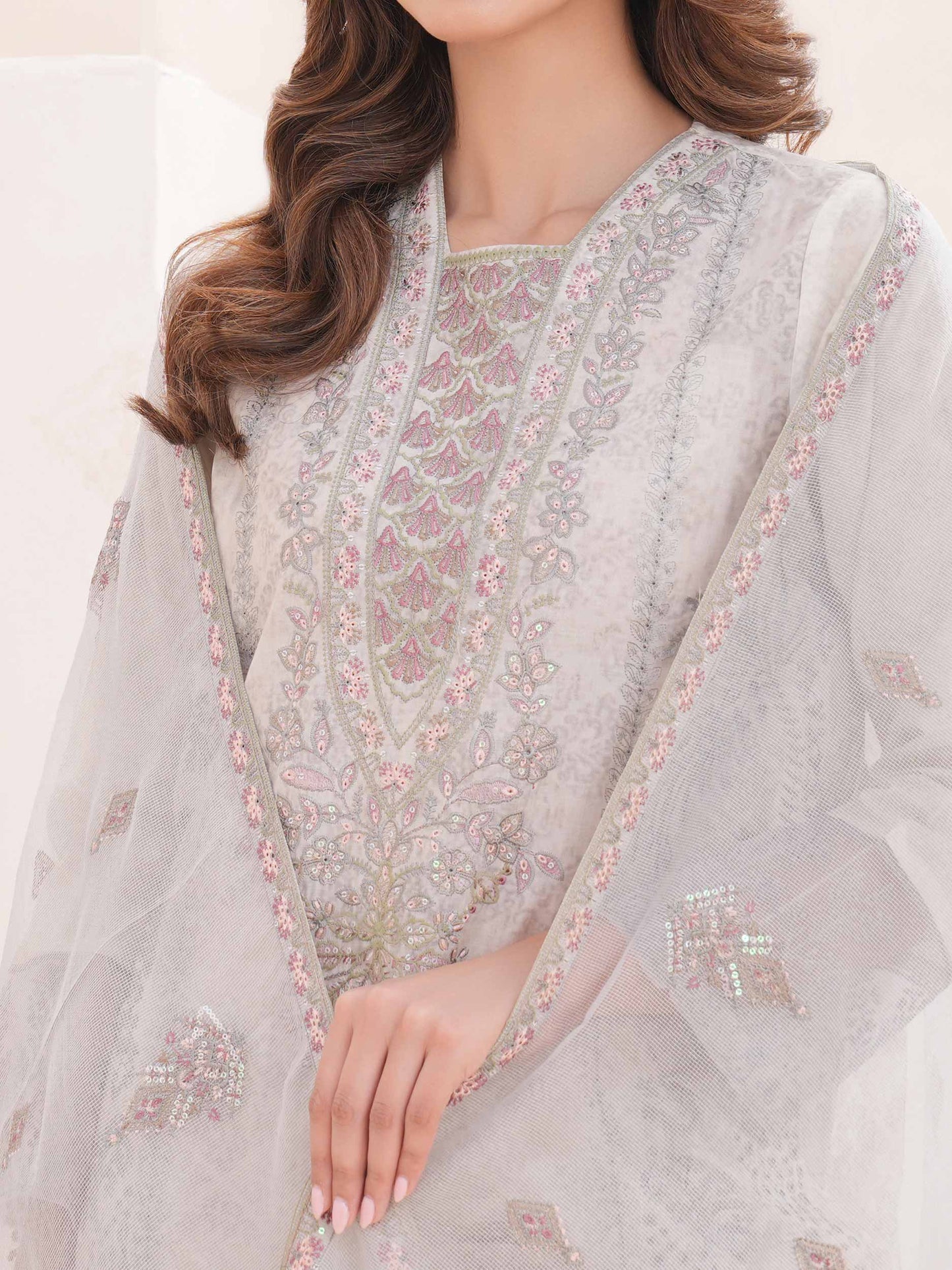 3 Piece Lawn Suit-Embroidered (Unstitched)