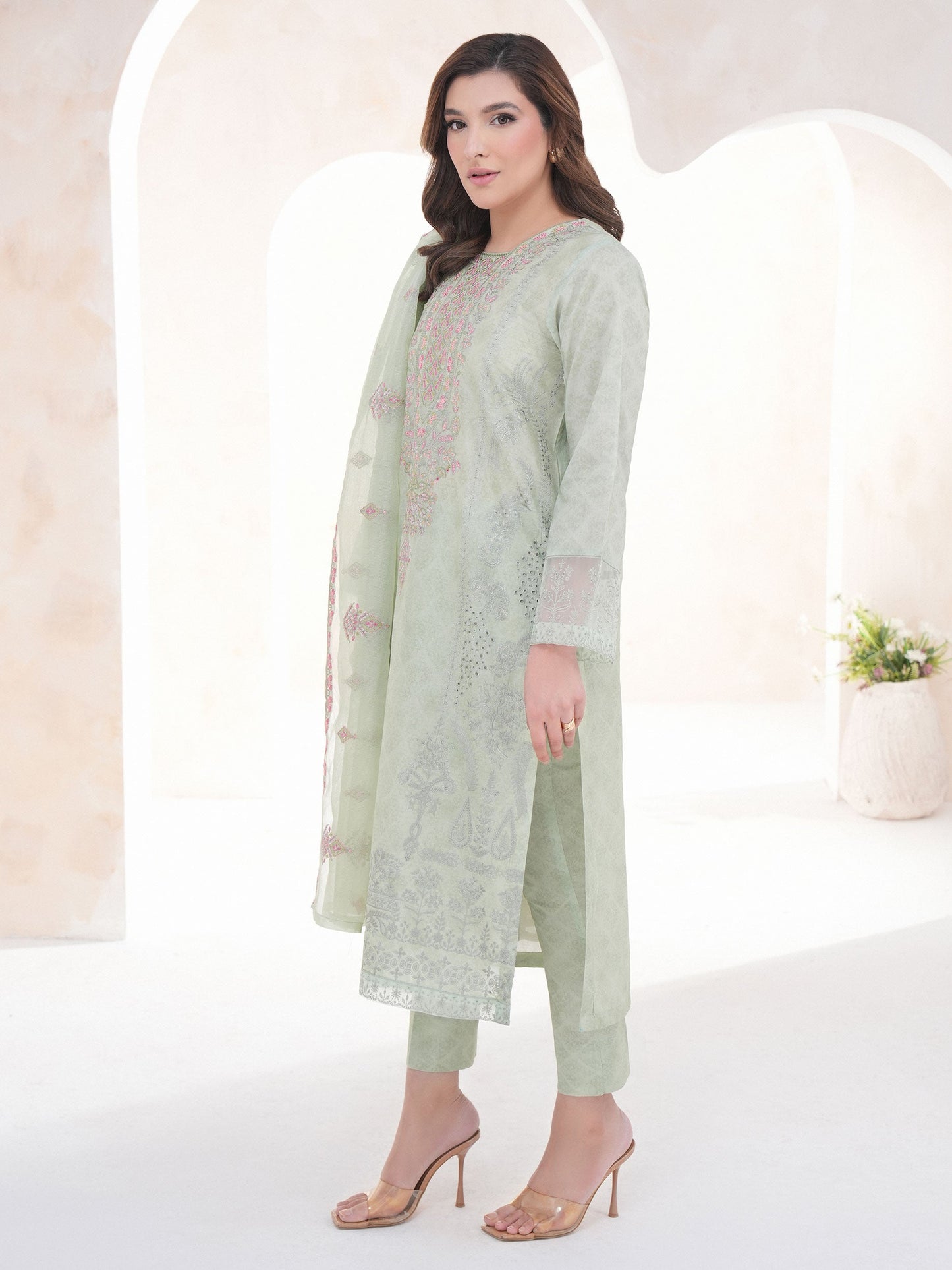 3 Piece Lawn Suit-Embroidered (Unstitched)