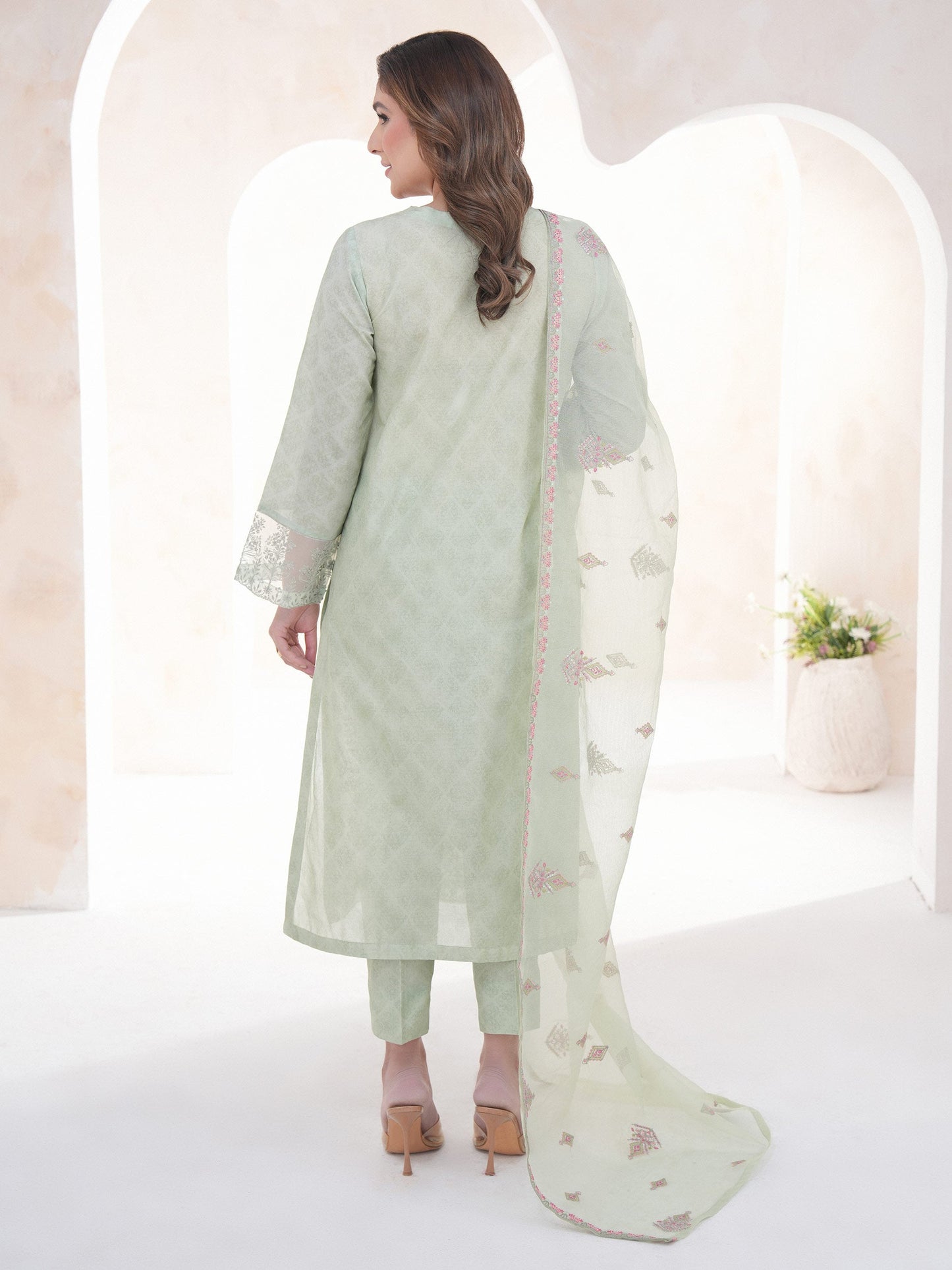 3 Piece Lawn Suit-Embroidered (Unstitched)