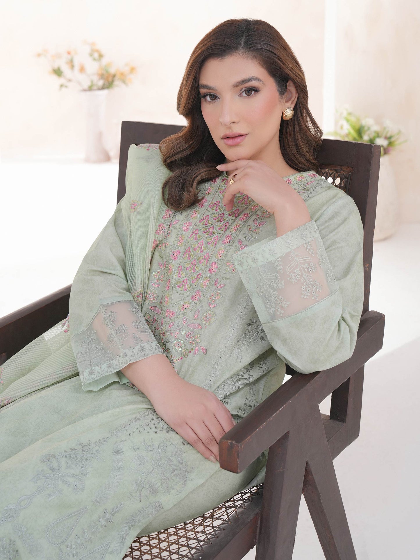 3 Piece Lawn Suit-Embroidered (Unstitched)