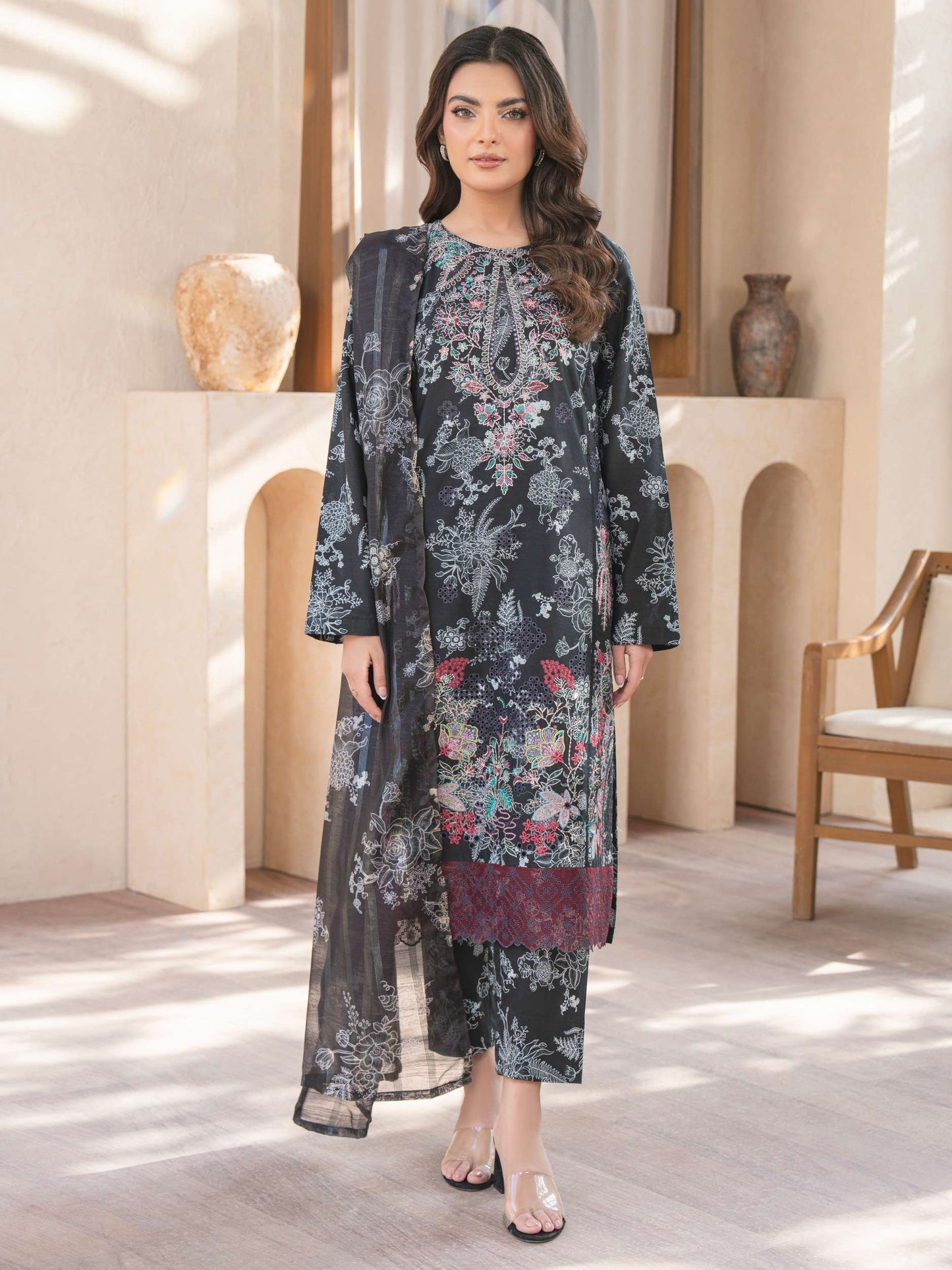 3 Piece Lawn Suit-Embroidered (Unstitched)