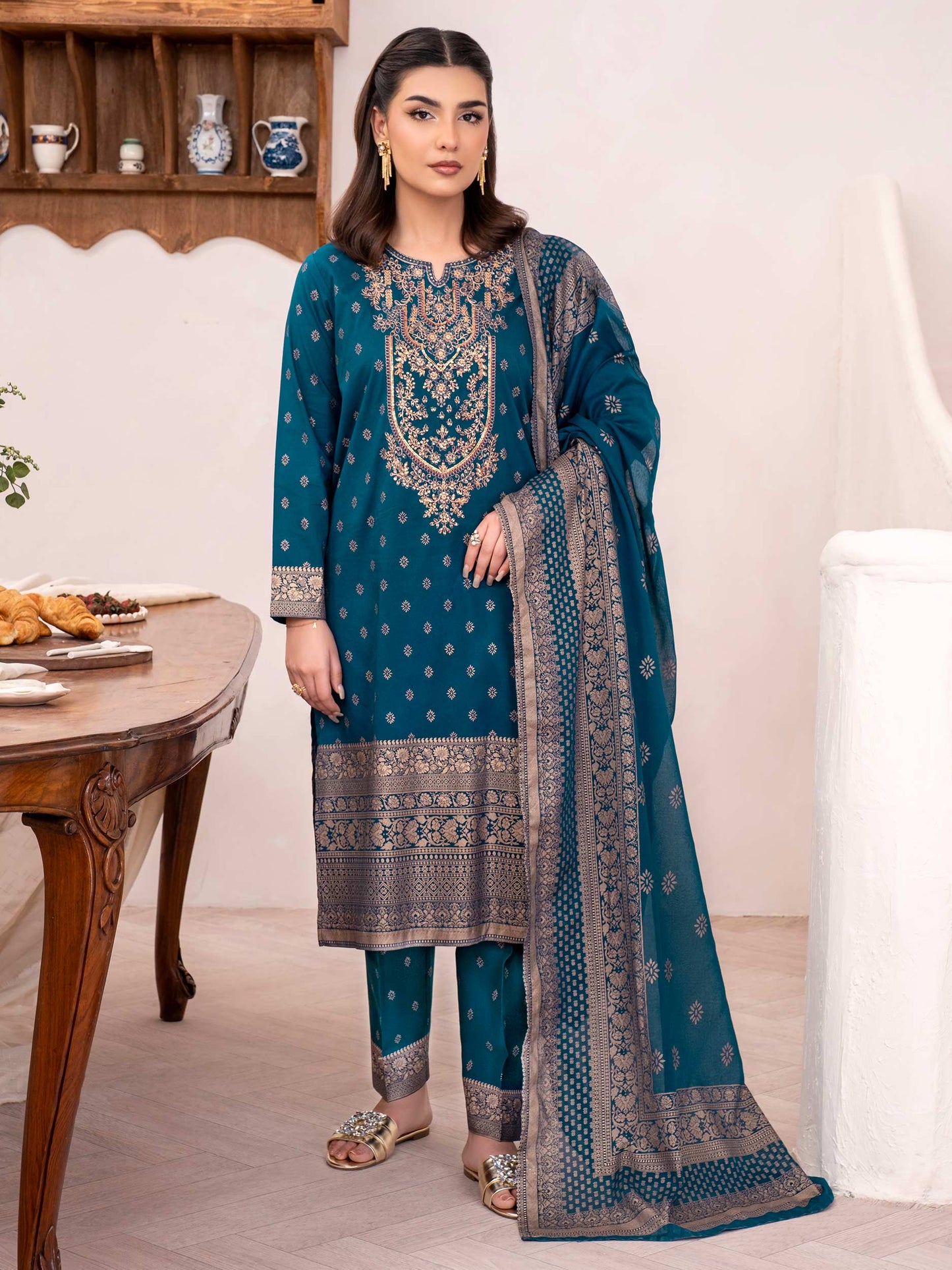 3 Piece Lawn Suit-Embroidered (Unstitched)