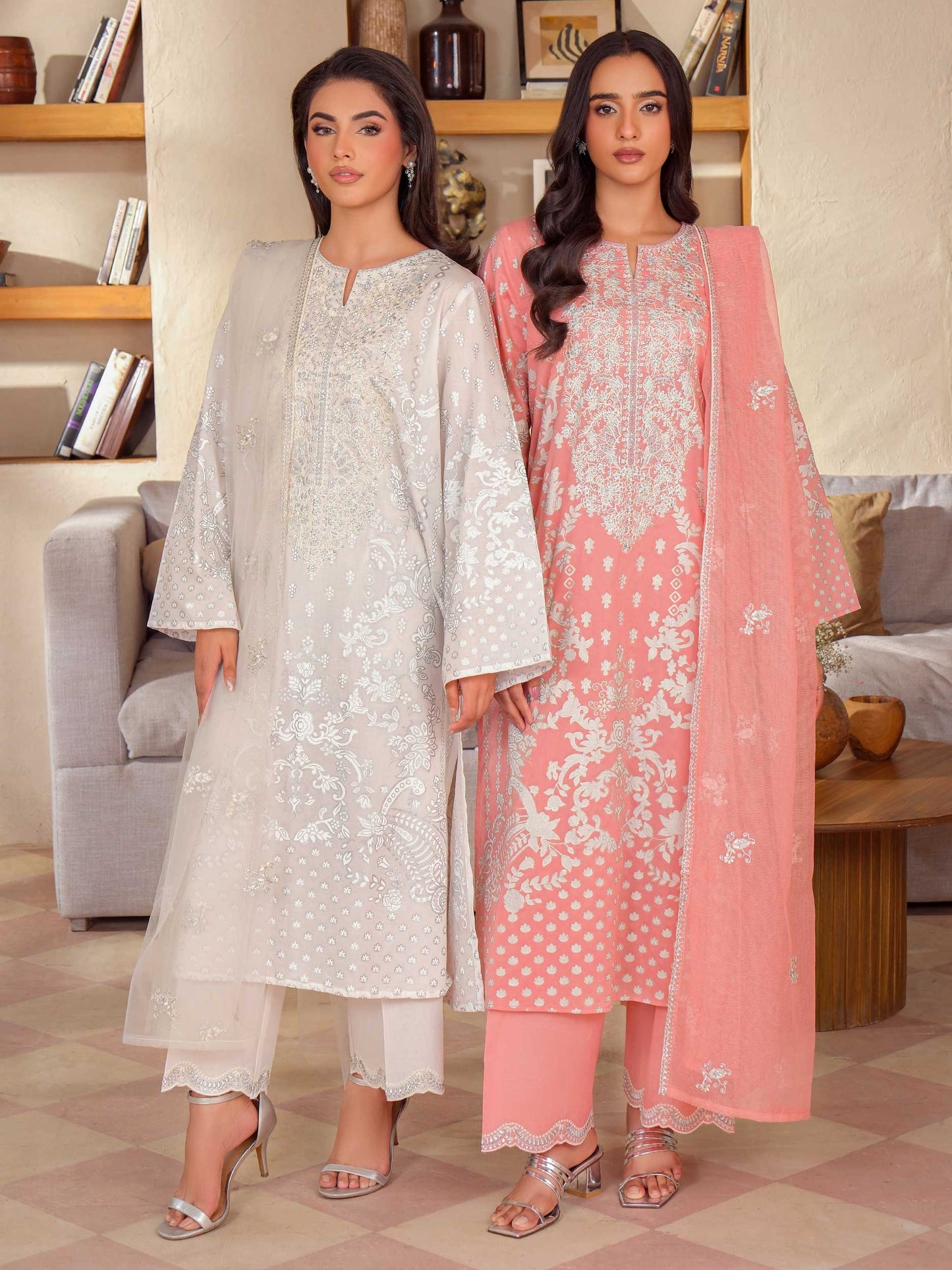 3 Piece Lawn Suit-Embroidered (Unstitched)